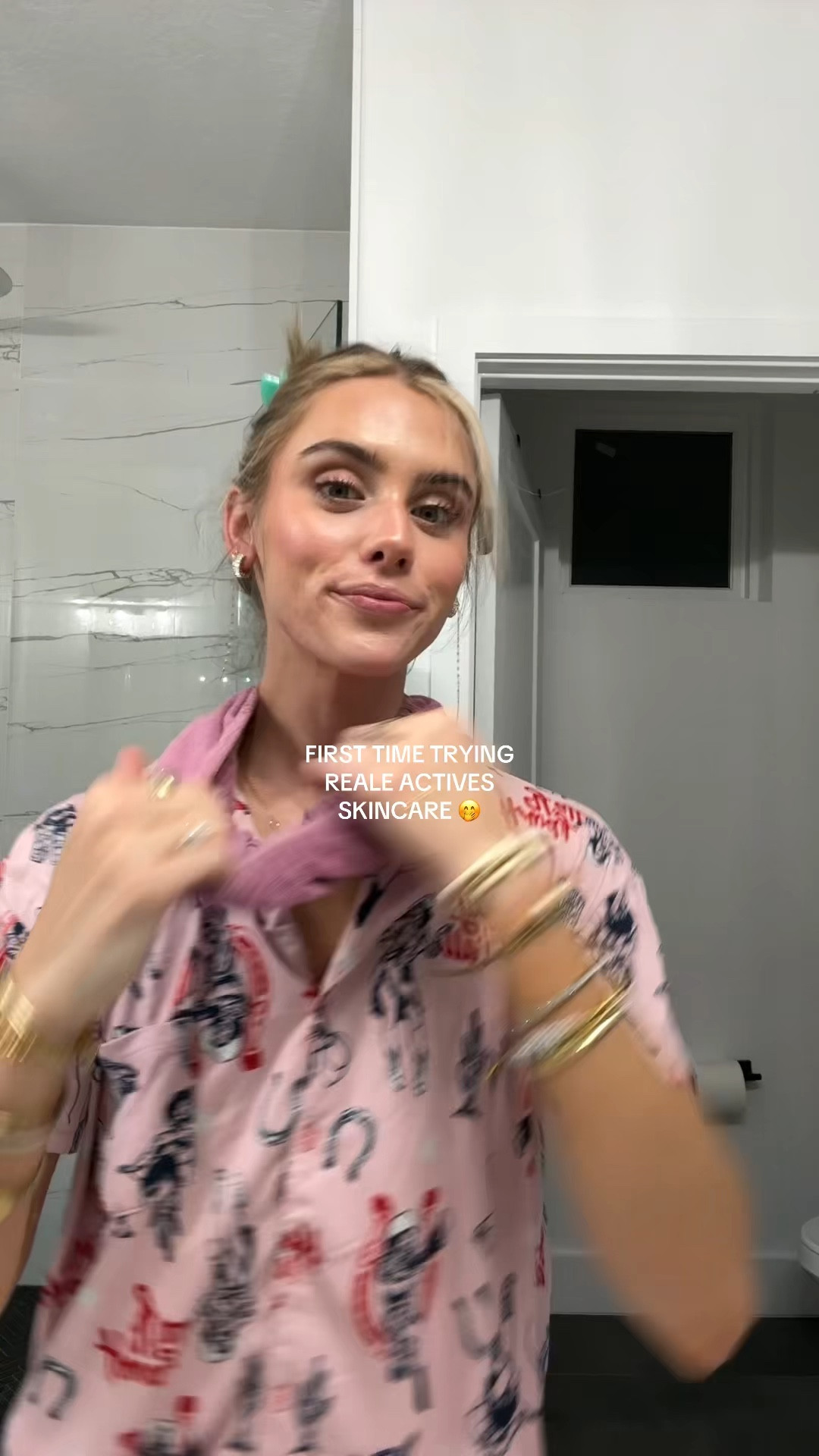 I got @alixearle new skincare brand @realeactives in PR so I tried the cleansing balm for the first time and really liked it.

#LTKgrwm #LTKselfcare #LTKBeauty