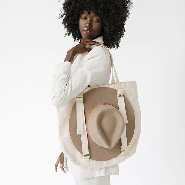 Canvas Hat Carrying Tote - Natural | Gigi Pip