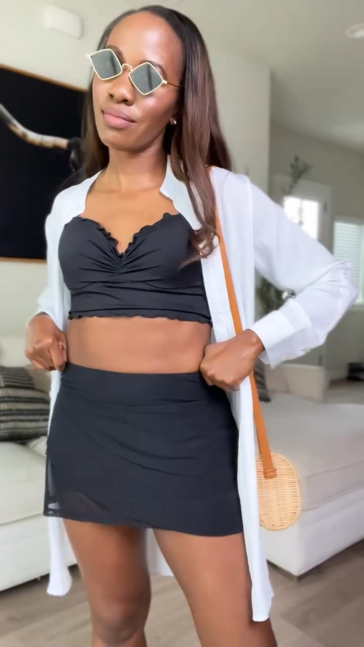 #ad These @Beach2Ocean skorts are the kind of swim skorts you can actually live in. Pool, pickleball, vacation… all of it. The ultimate multitasker set! You can go straight from the pool to the hotel lobby without needing a cover-up.

They’re incredibly comfortable, the quality is next-level, and they just work! What I love most is how easy they are and how good they look on every body type.

To learn more about @Beach2Ocean and shop my picks, head to my @ltk , where I’ve linked everything for you.

#beach2ocean #swimset #swimsuitcoverup #beachootd

#LTKSwim #LTKOver40 #LTKdayinmylife