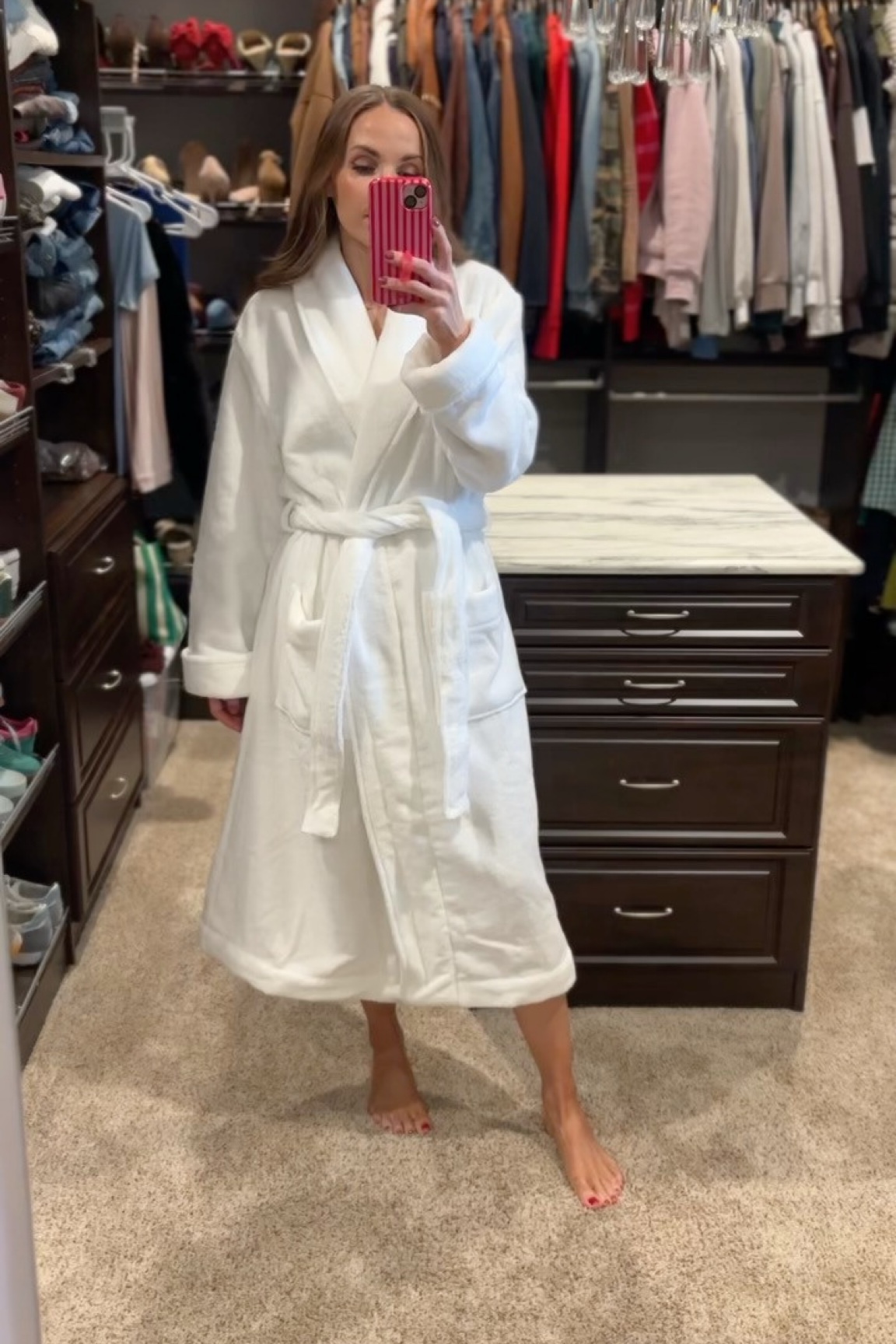 Home comforts lately: the fluffiest robe from @macys. Grab it on huge sale TODAY ONLY during Macy’s Bouquet of Deals! 🤍 #macyspartner
 

 