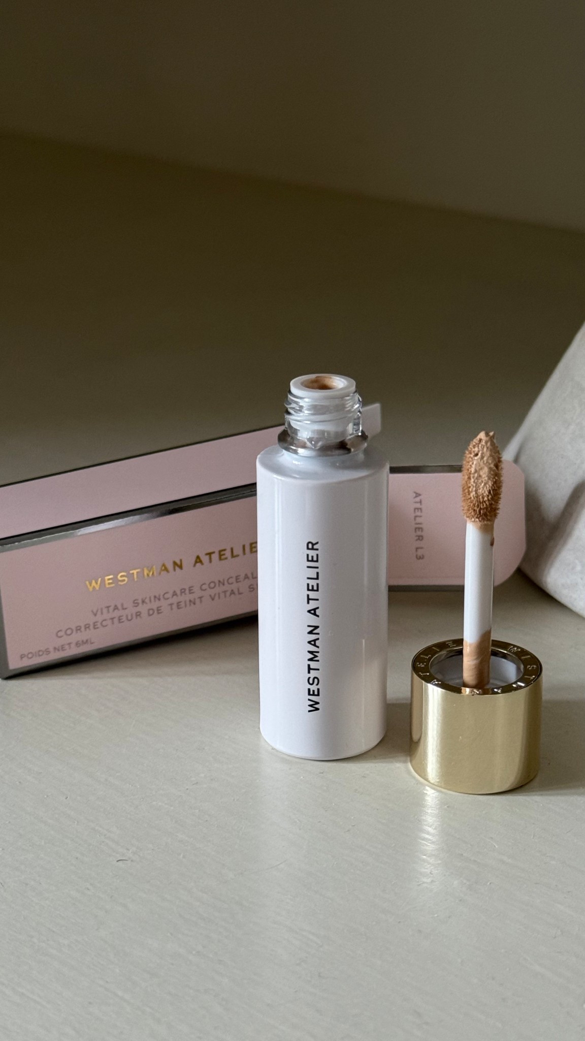 Makeup/ concealer/ westman 

#LTKuk #LTKbeauty #LTKspring