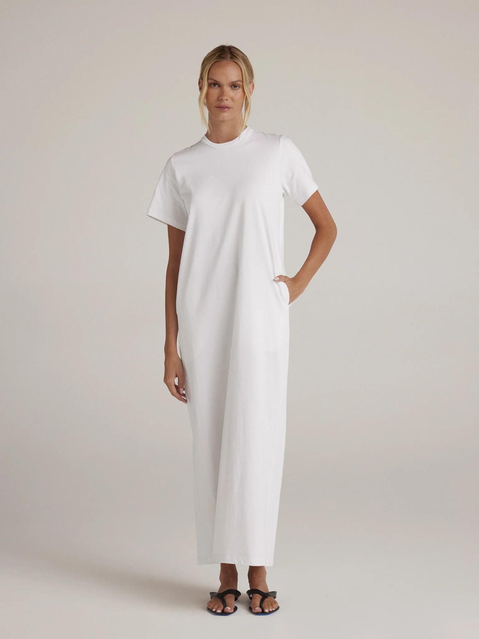 WALKER MAXI DRESS / WHITE | CLYQUE