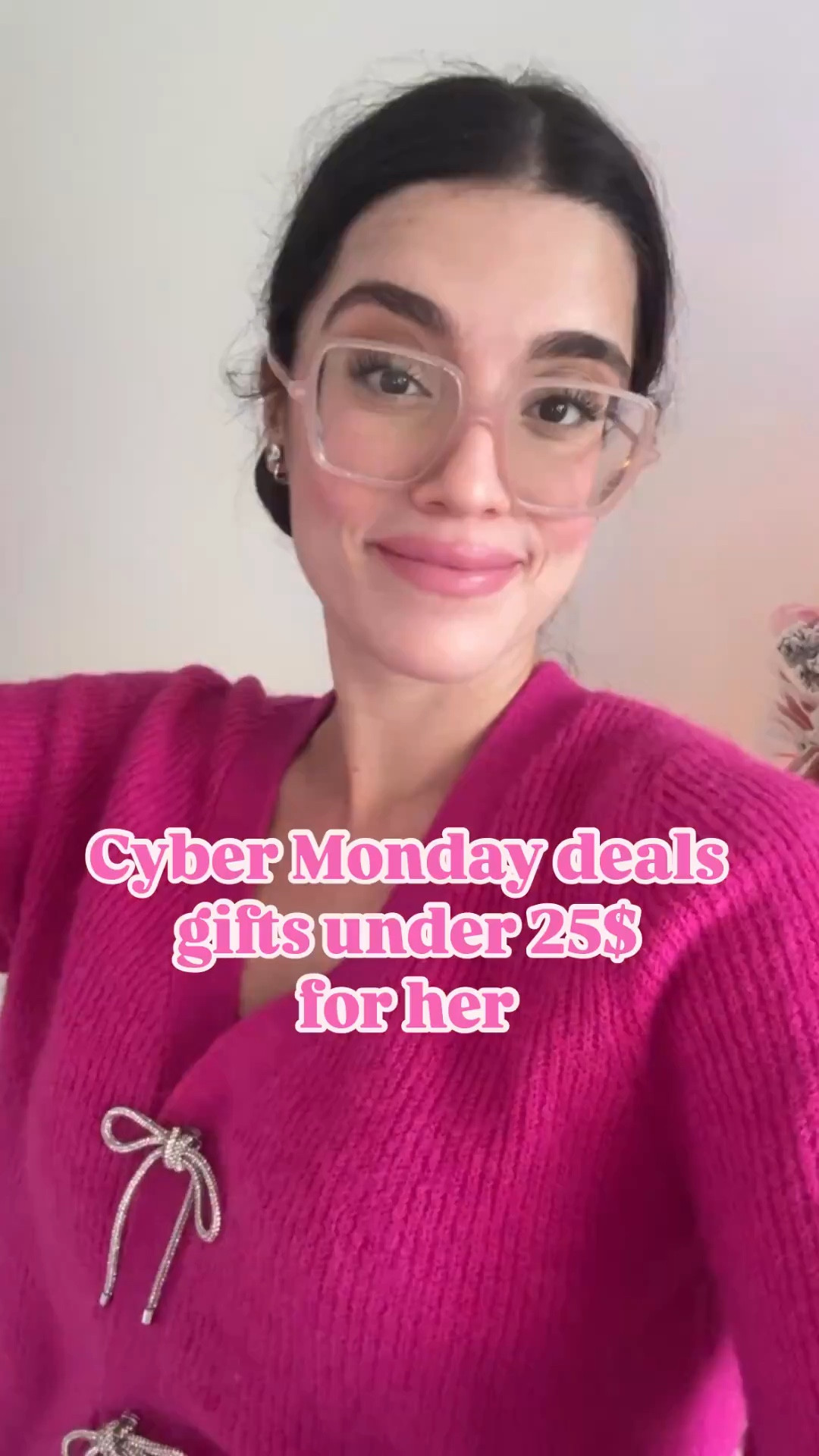 Gift ideas on sale under 25$ for her 


#LTKFindsUnder50 #LTKSaleAlert #LTKGiftGuide