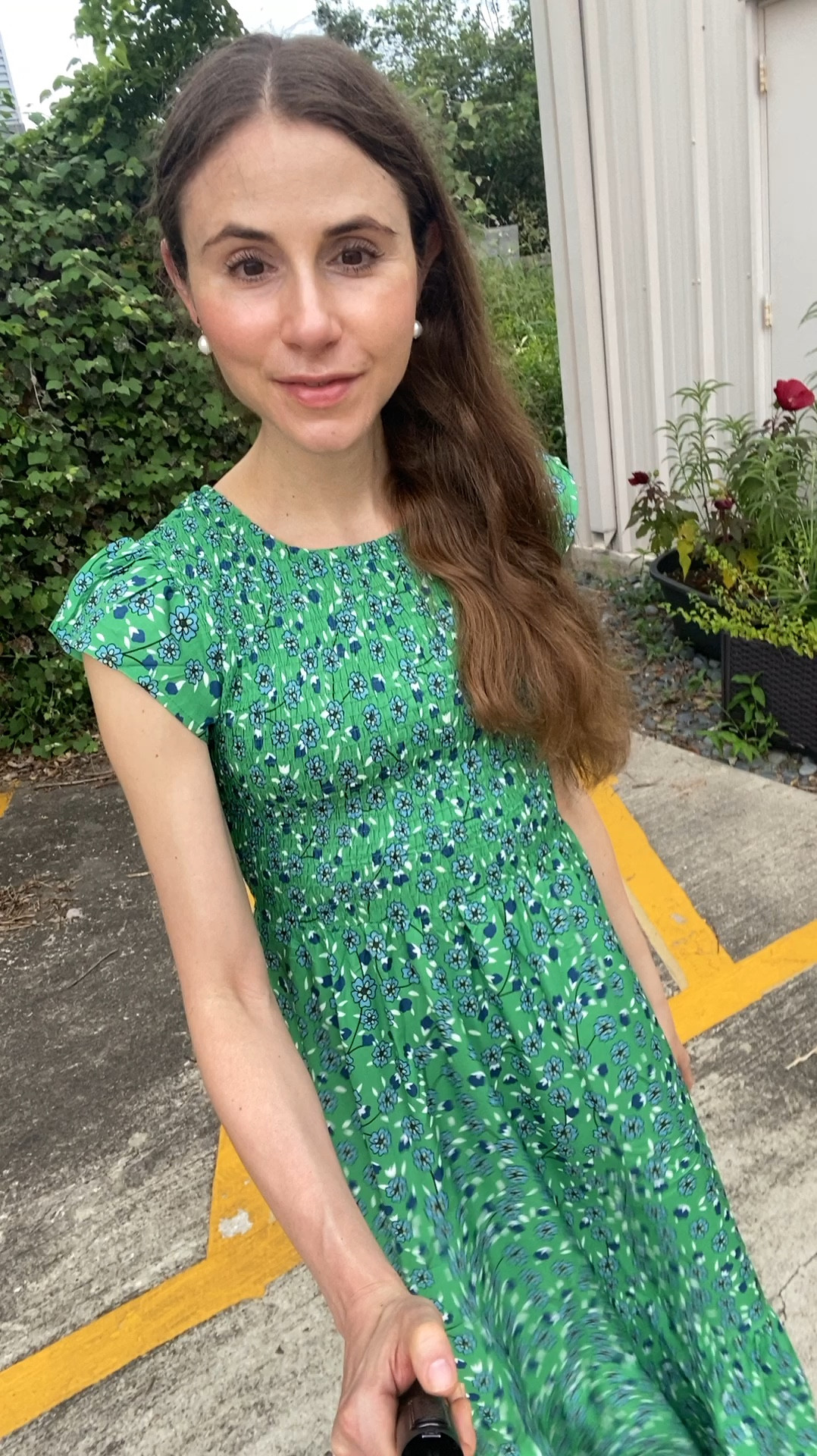 Teacher dress for back to school 

#LTKBacktoSchool #LTKVideo #LTKFindsUnder50