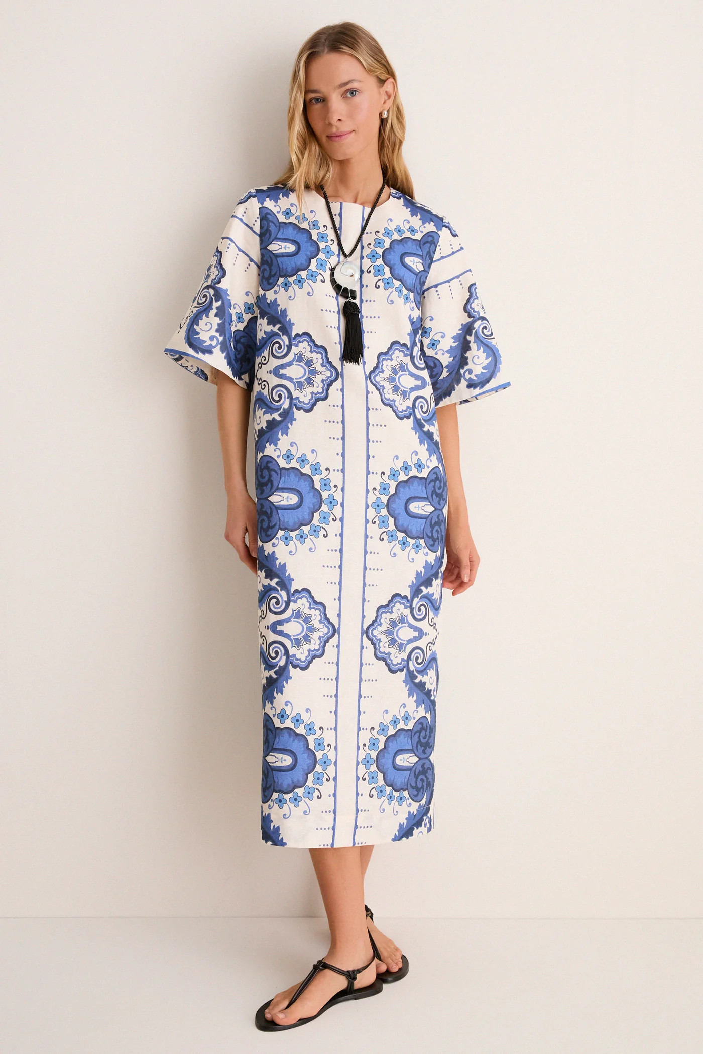 Ultramarine Medallion James Dress | Tuckernuck (US)