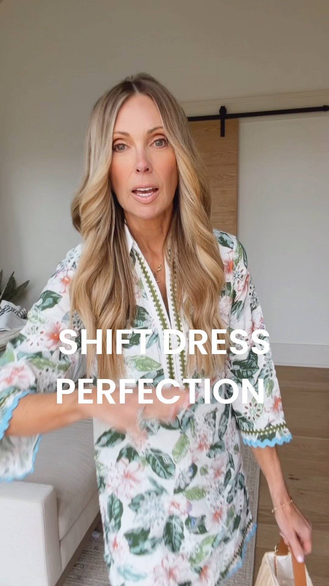 My favorite dress of early spring... Avara's modern day shift dress! Pair with the woven purse and lace up espadrille! 
New shoppers get 15% off using code JENNYR15! 

@shopavara #avarapartner 