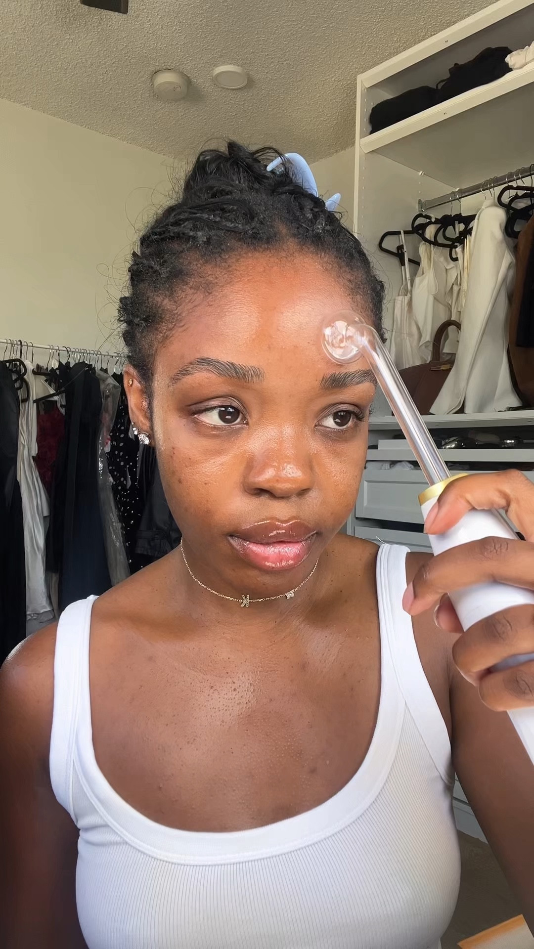 This tool is a game changer for acne👏🏾✨ #skincaretok #acneproneskin #pimple #oilyskin #highfrequency 

#LTKBeauty