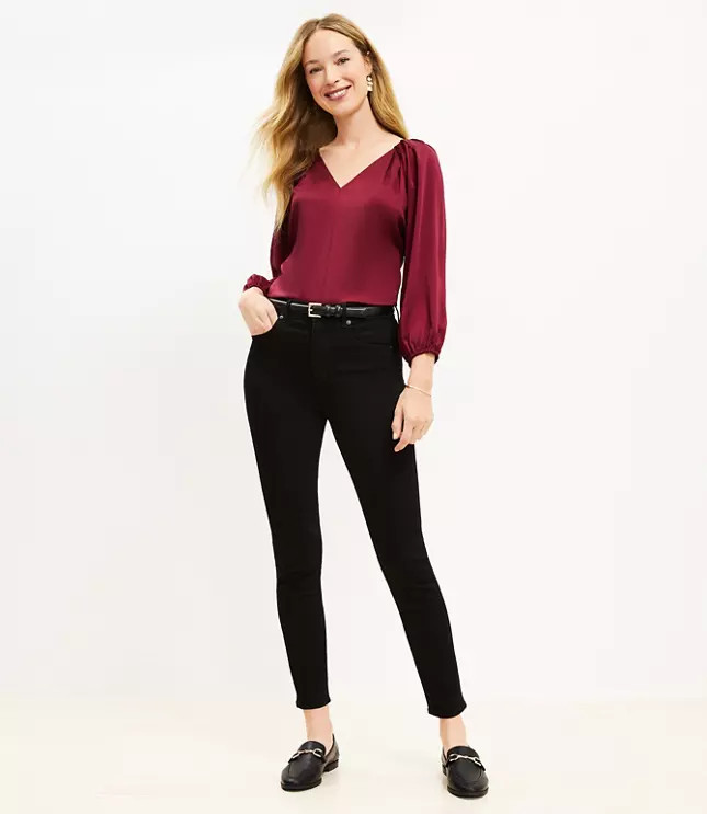 High Rise Skinny Jeans in Black | LOFT