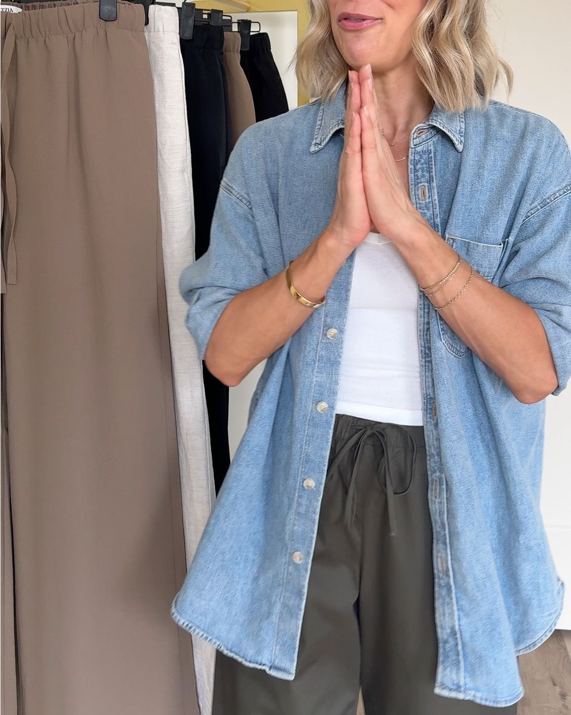 Comfy + Low Wrinkle Minimal Chic Pants

@Aritzia #aritziapartner #ad #paidlink

#LTKgrwm #LTKootd #LTKOver40