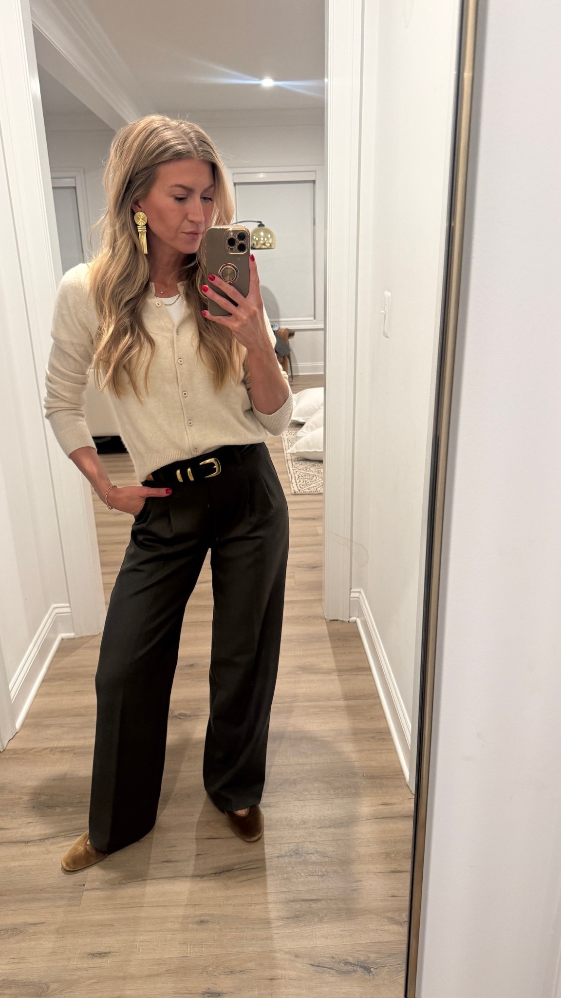 Look that would be perfect for a holiday work party! 
Sweater: runs TTS, wearing size small 
Pants: run TTS

#LTKHoliday #LTKootd