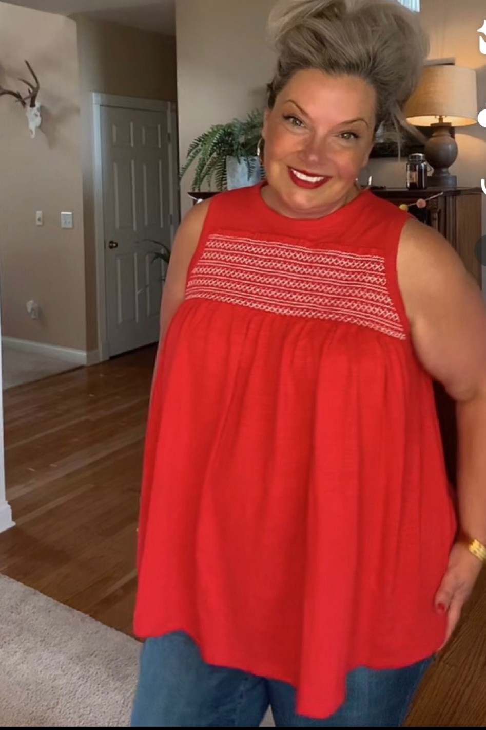 A perfect tank for holiday or any day 💋

#LTKcurves #LTKSeasonal #LTKstyletip