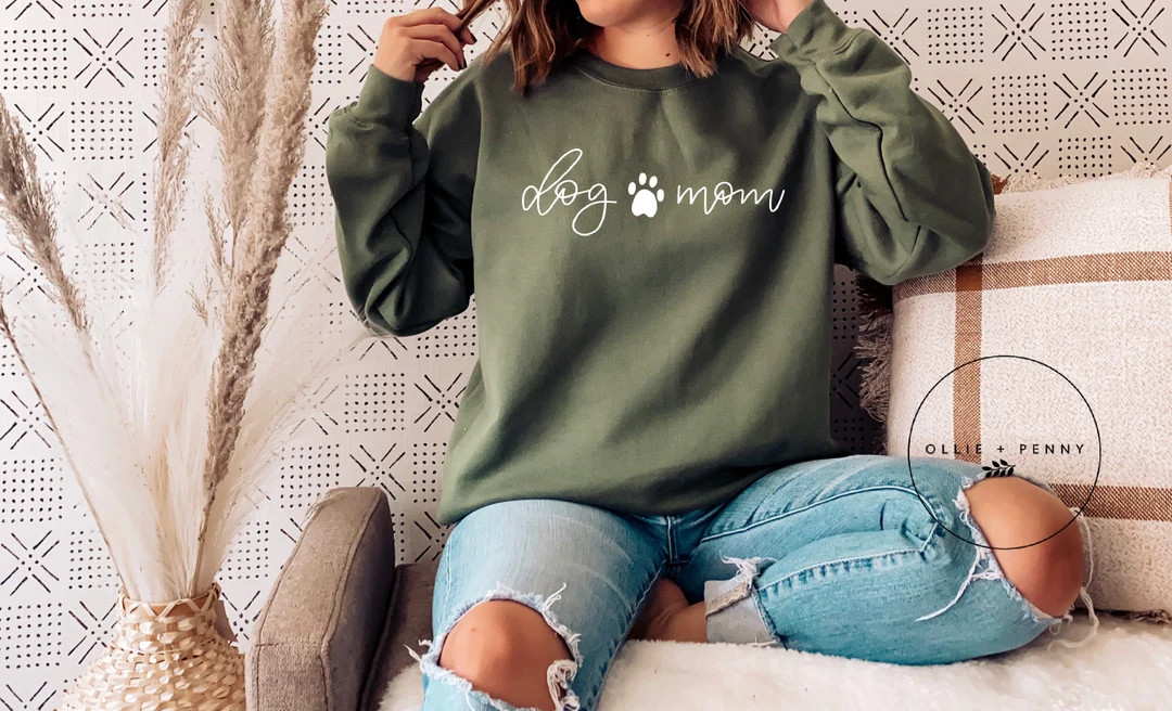 DOG MOM Sweatshirt, Dog Mom Sweatshirt, Dog Mom Gift, Dog Mom Sweatshirt, Dog Mom shirt, Dog Mom ... | Etsy (US)