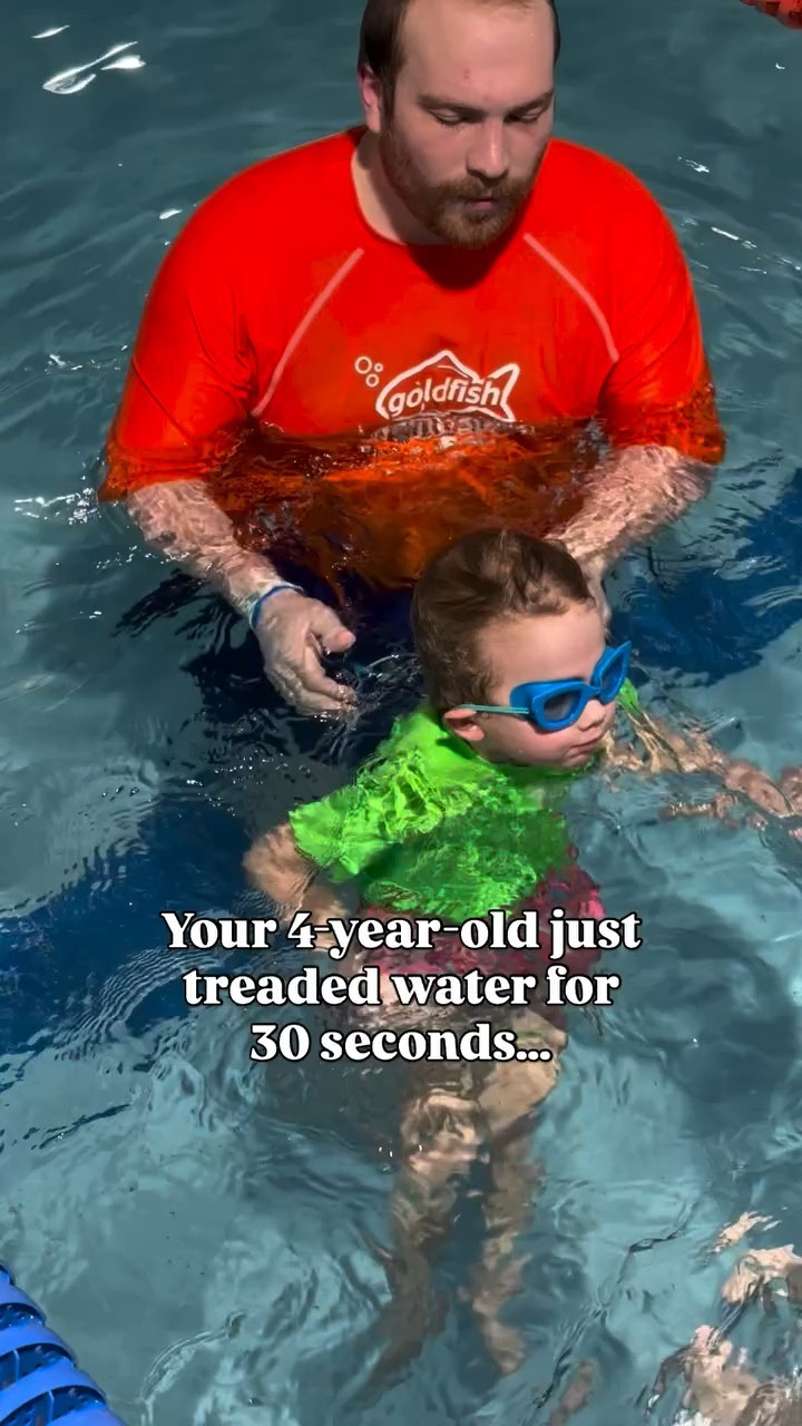 30 seconds of treading water might not sound like much… until your 4-year-old does it. 🥹

So proud of him. Thank you @goldfish_wyckoff for building real confidence in the water. 💙

#swimlessons #proudmommoment #watersafety #goldfishswimschool #goldfishswimschoolpartner