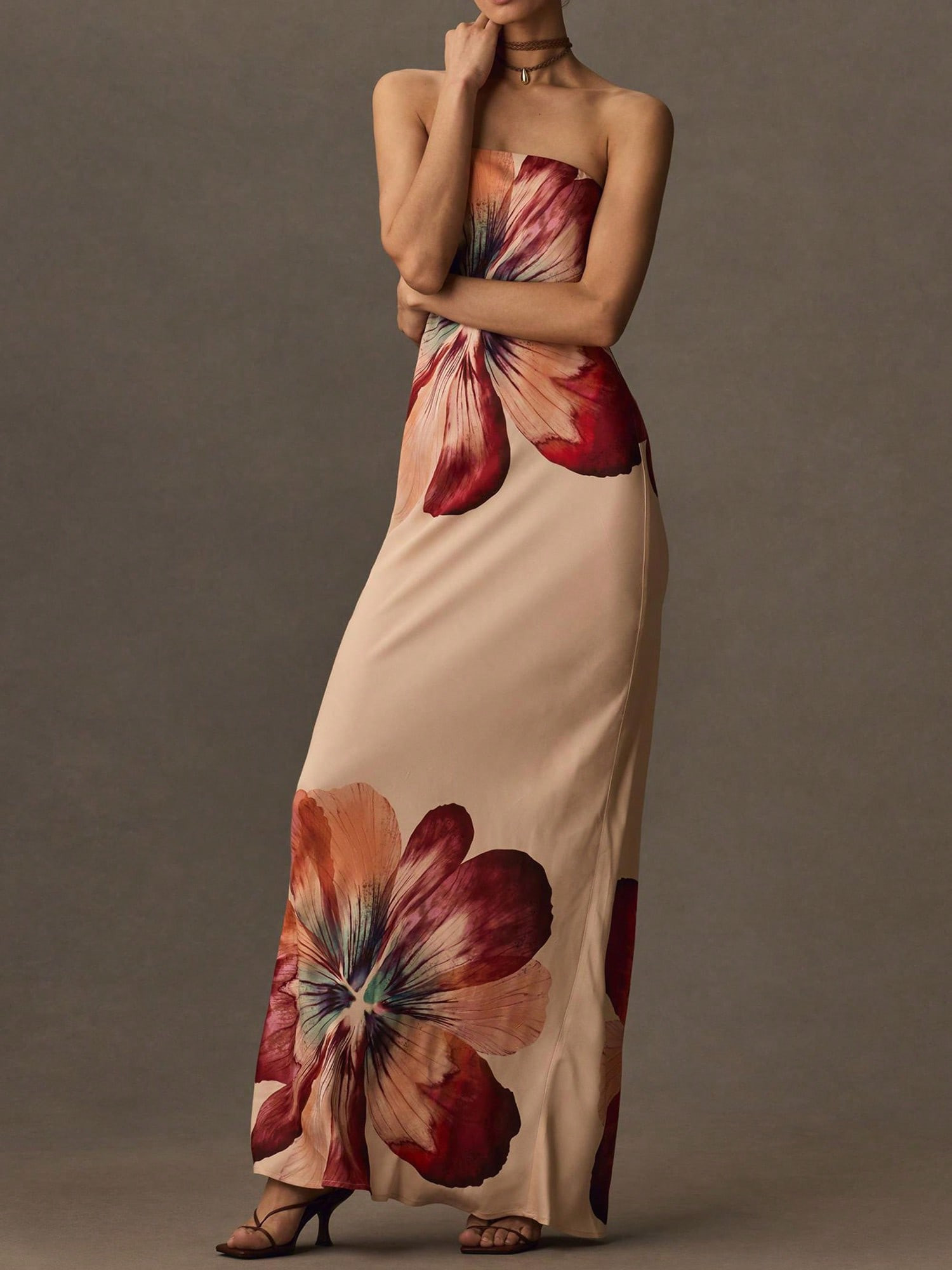 Woman’s floral tube Dress  | SHEIN