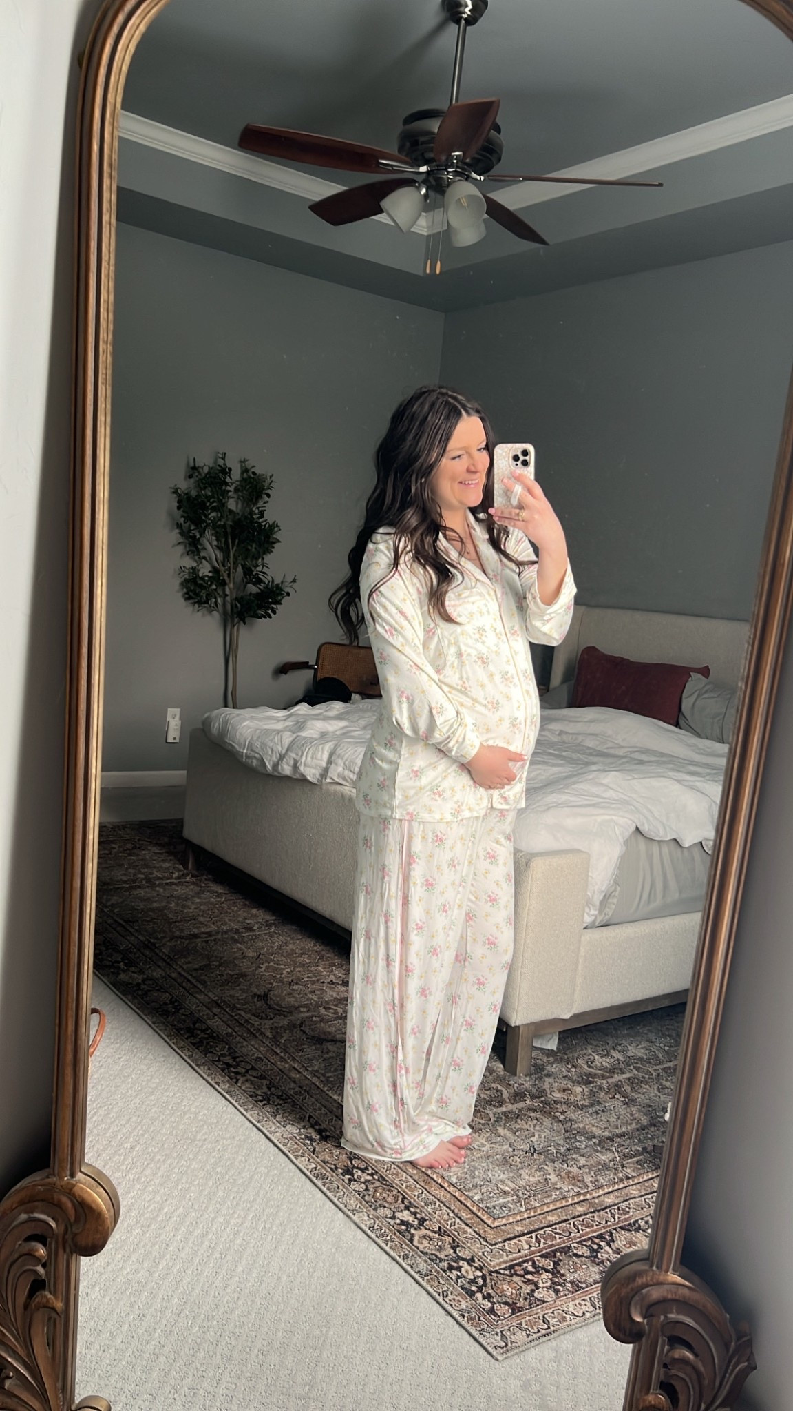 My aerie pjs came in and I am OBSESSED. They are so so soooo soft. And I love how light they are. They’re still 30% off so run! 

I’m 20 weeks pregnant wearing my true size so lots of room. Size Medium in both.

Maternity / bump friendly / pjs / aerie / aerie sale / aside pjs / floral pjs 

#LTKBump #LTKStyleTip