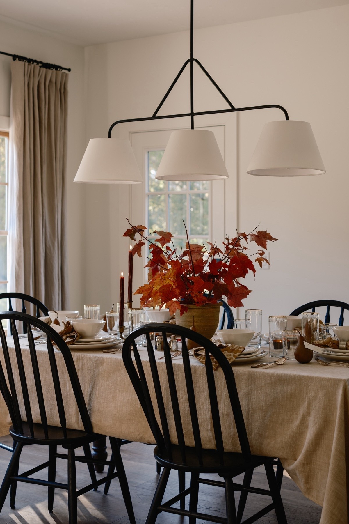 Thanksgiving Table - find more on laineandlayne.com 

#LTKHome #LTKHoliday