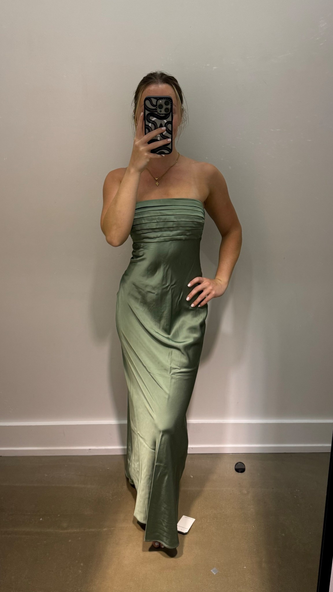 someone take me as their plus 1 to a wedding so I can wear this 🤗 

Abercrombie dress, wedding guest dress, formal dress inspo

#LTKWedding #LTKStyleTip