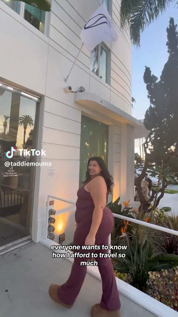 This lounge set is my current favorite and  im wearing all the time because of how comfortable it is😍😍 wearing a size XXL🫶🏼

#LTKfindsunder50 #LTKplussize #LTKstyletip