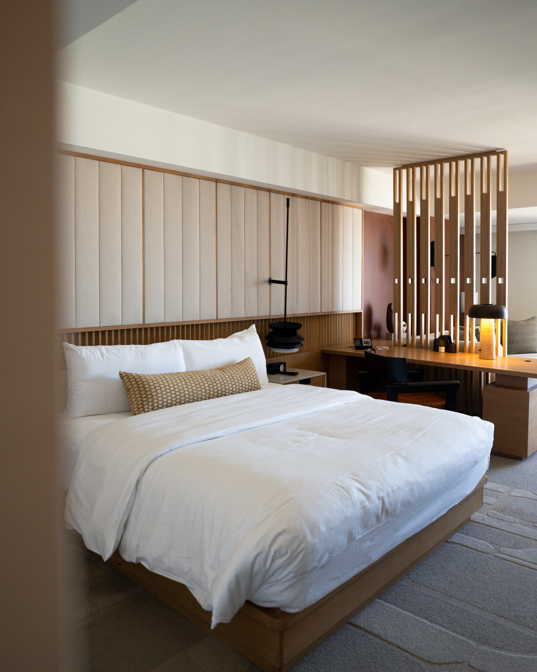 Bedding refresh inspired by my recent hotel stay. I loved how clean, cozy, and minimal the bed felt, so I’m recreating that same hotel-style look at home with pieces that work in both small and larger spaces.


bedding refresh, home decor, hotel bed, hotel style bedding, bedroom decor, neutral bedding, white bedding, cozy bedroom, bed styling, modern bedroom decor, small space bedroom, layered bedding, bedroom refresh ideas, hotel inspired bedroom

#LTKHome #LTKFindsUnder100 #LTKSaleAlert