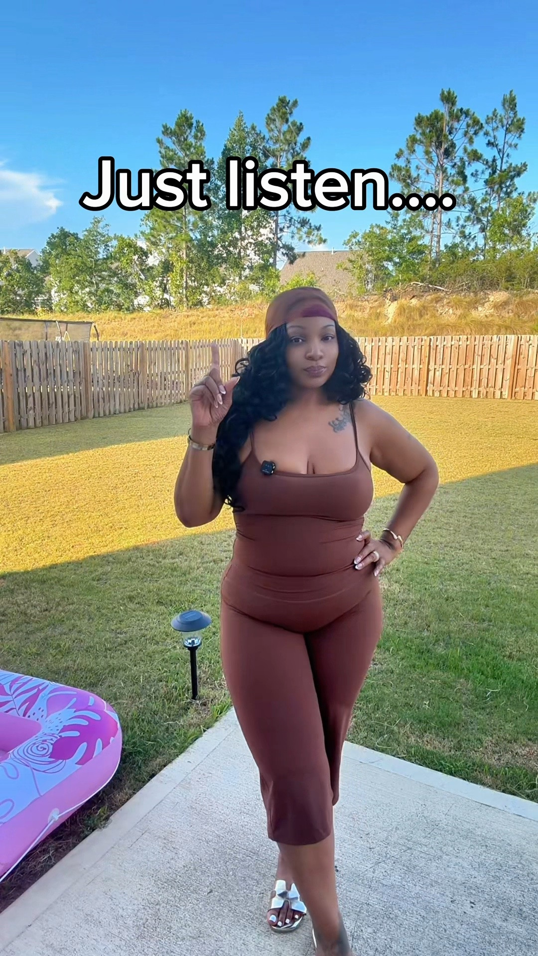 POV: You finally upgrade your outdoor content with the right mic. 🎤✨

The audio speaks for itself. Crisp, clear sound makes every video feel more professional, whether you’re filming GRWMs, try-ons, or lifestyle content outside. This is one creator tool I always keep in my bag.

Shop it in my LTK.