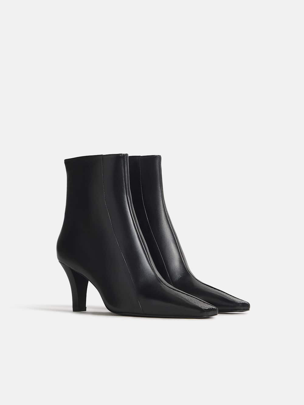 Jeanne Ankle Boot | Reformation (Global)