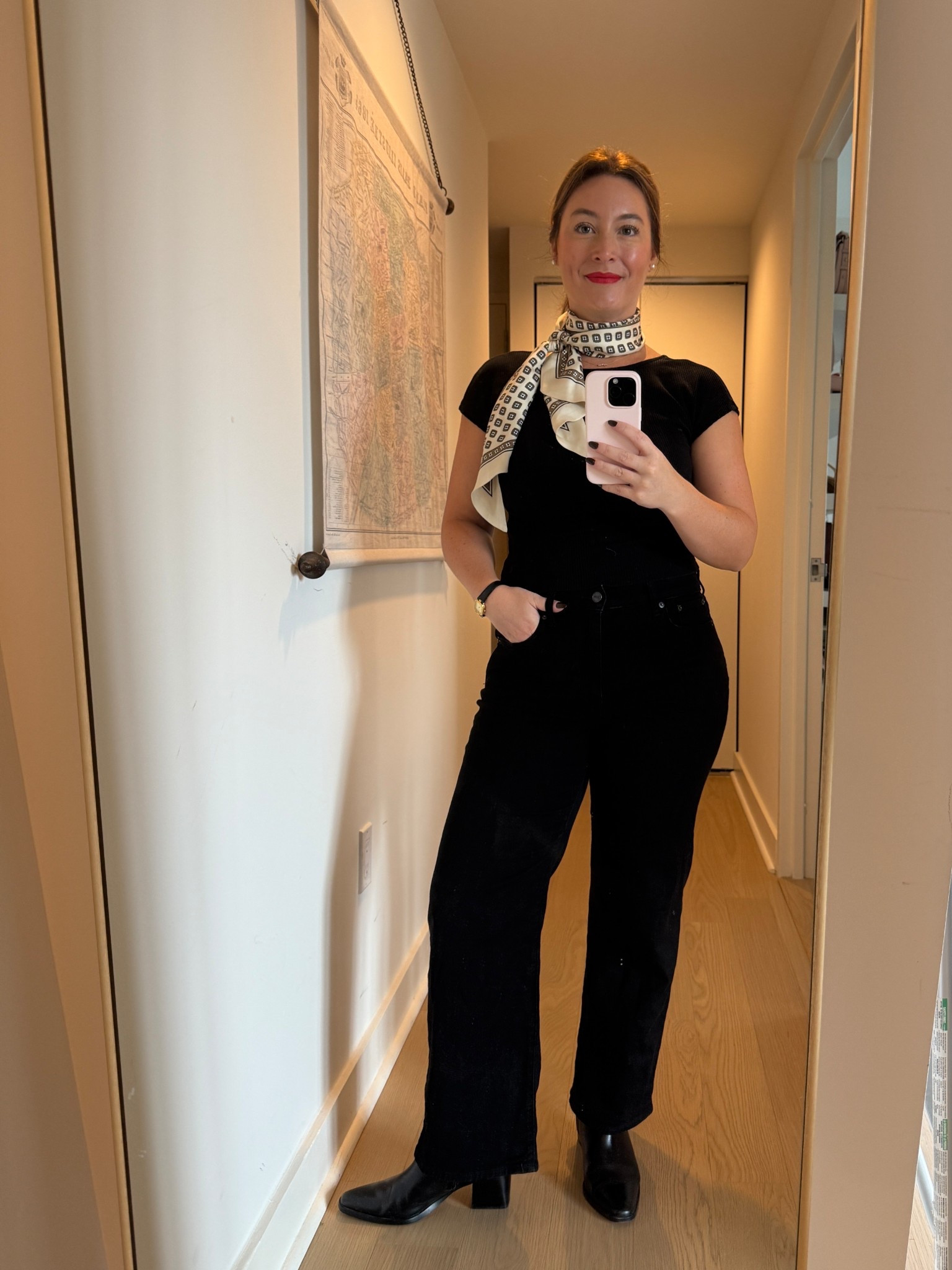 Scarf style 

#LTKStyleTip #LTKBeauty #LTKSeasonal