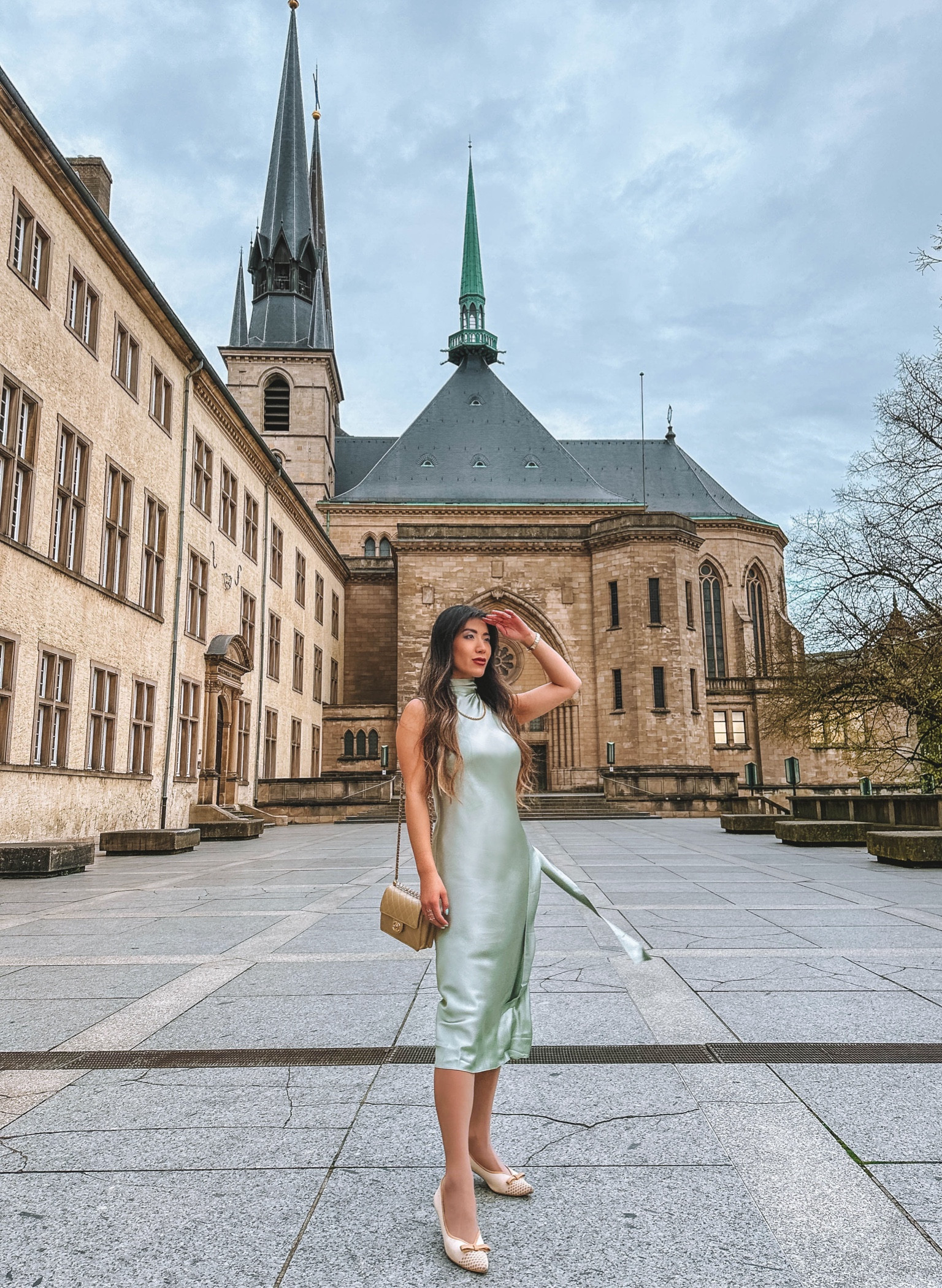 🔍 Silk dress, evening gown, Chanel bag, kitten heels, green dress, holiday style 

#LTKeurope #LTKparties #LTKSeasonal