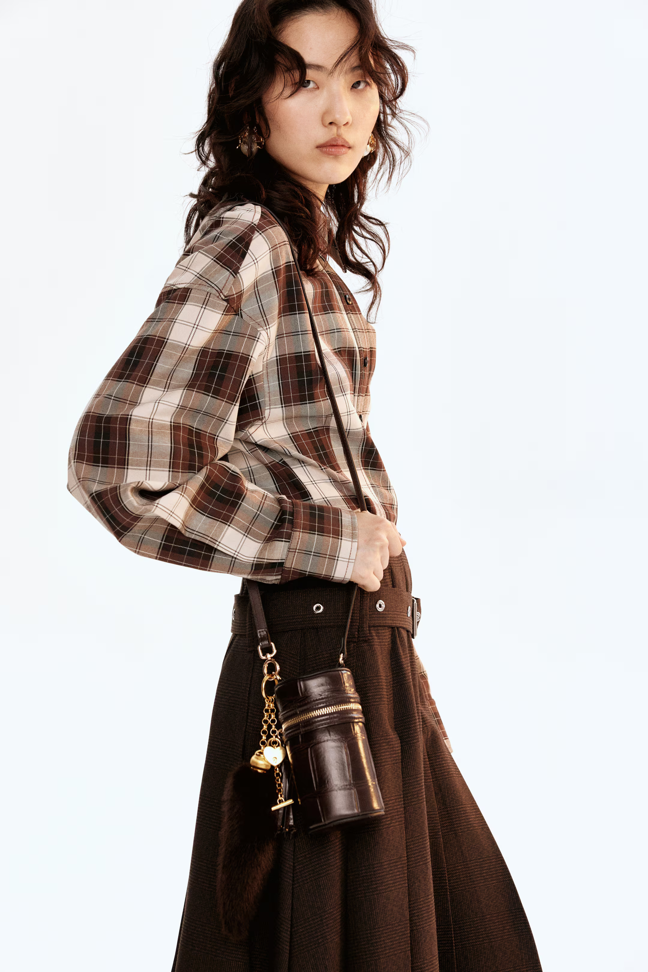 Zylindrische Crossbody-Tasche | H&M (DE, AT, CH, NL, FI)