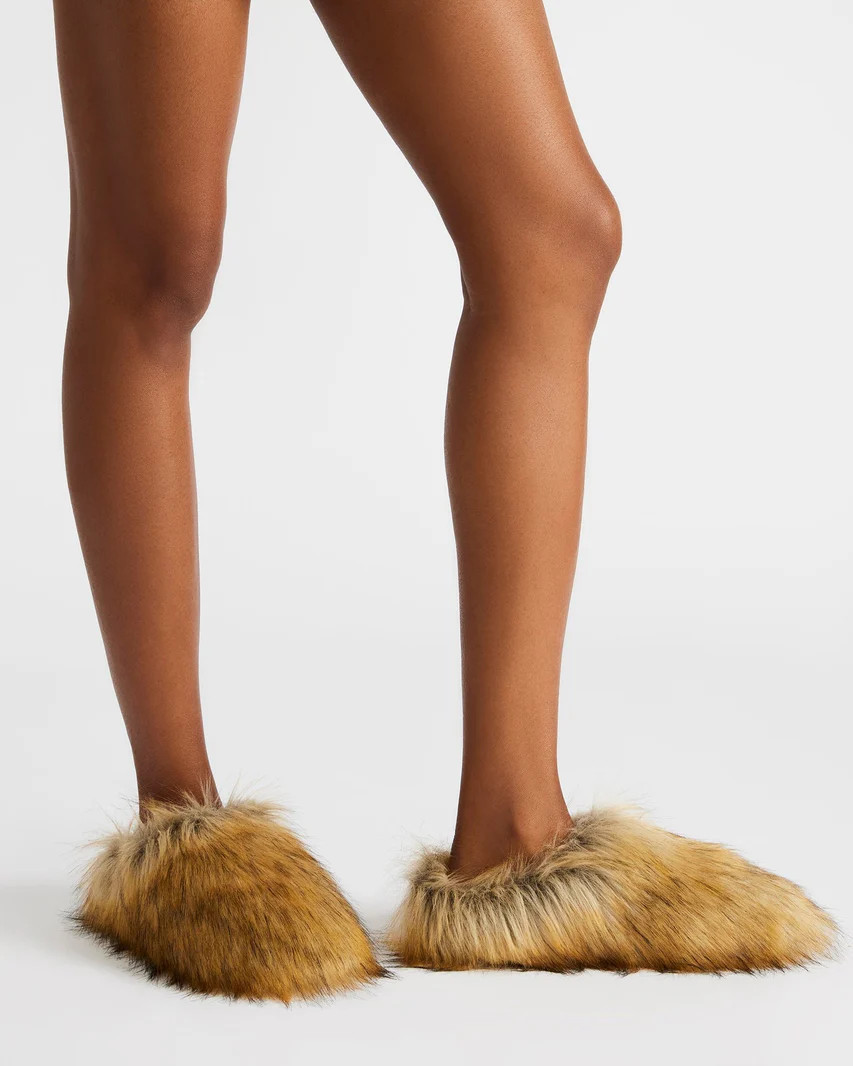 BURROW Tan/Multi Faux Fur Flat | Women's Flats | Steve Madden (US)