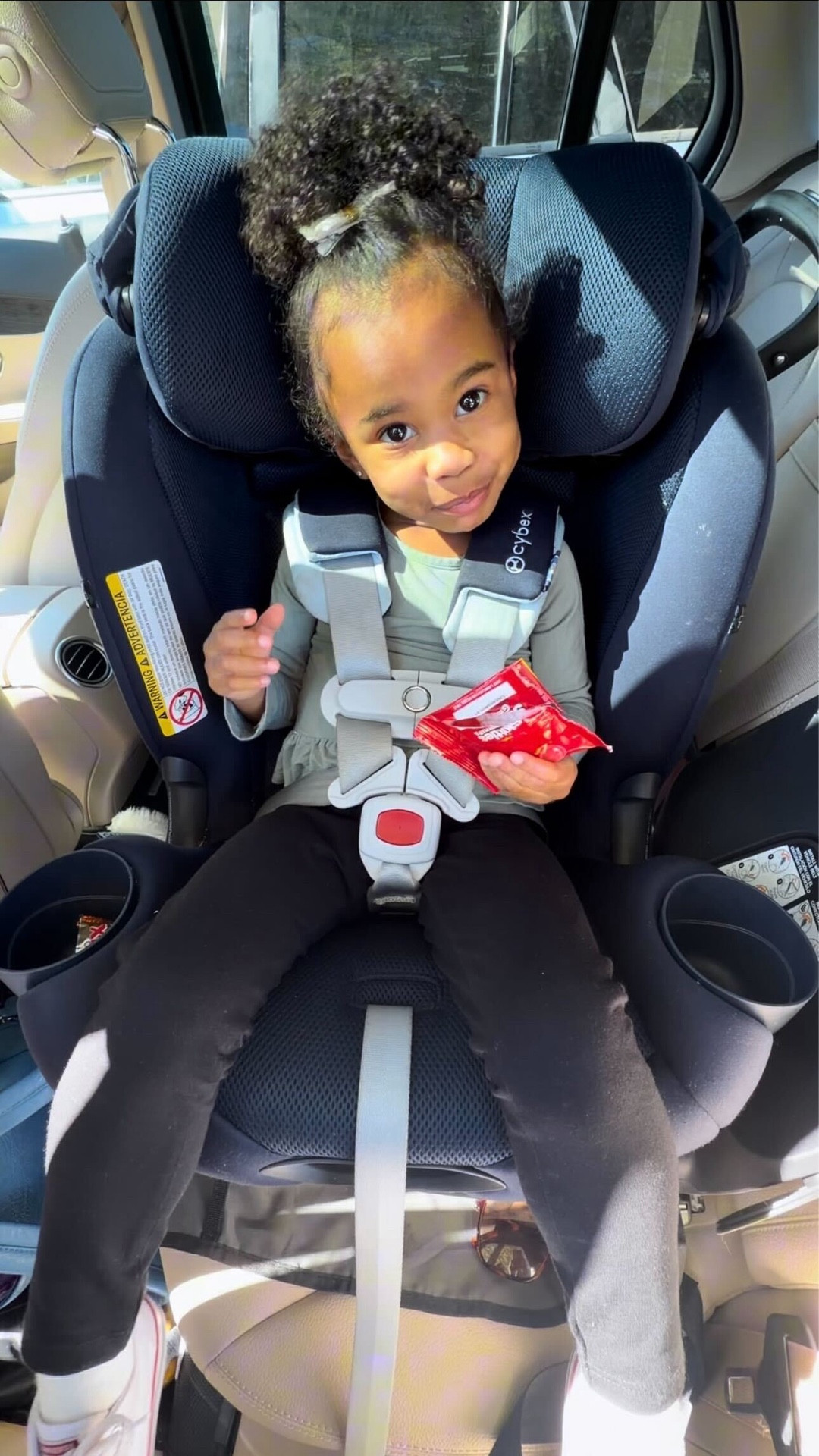 First day of school for my big girl 🥹💖
Watching Bella grow into her own little person has my heart in a chokehold.

What do y’all do while your babies are at school? I was supposed to take my braids down…you see how that turned out 😂I was too busy spying!

#MomandDad #firstdayofschool #ProudMom
