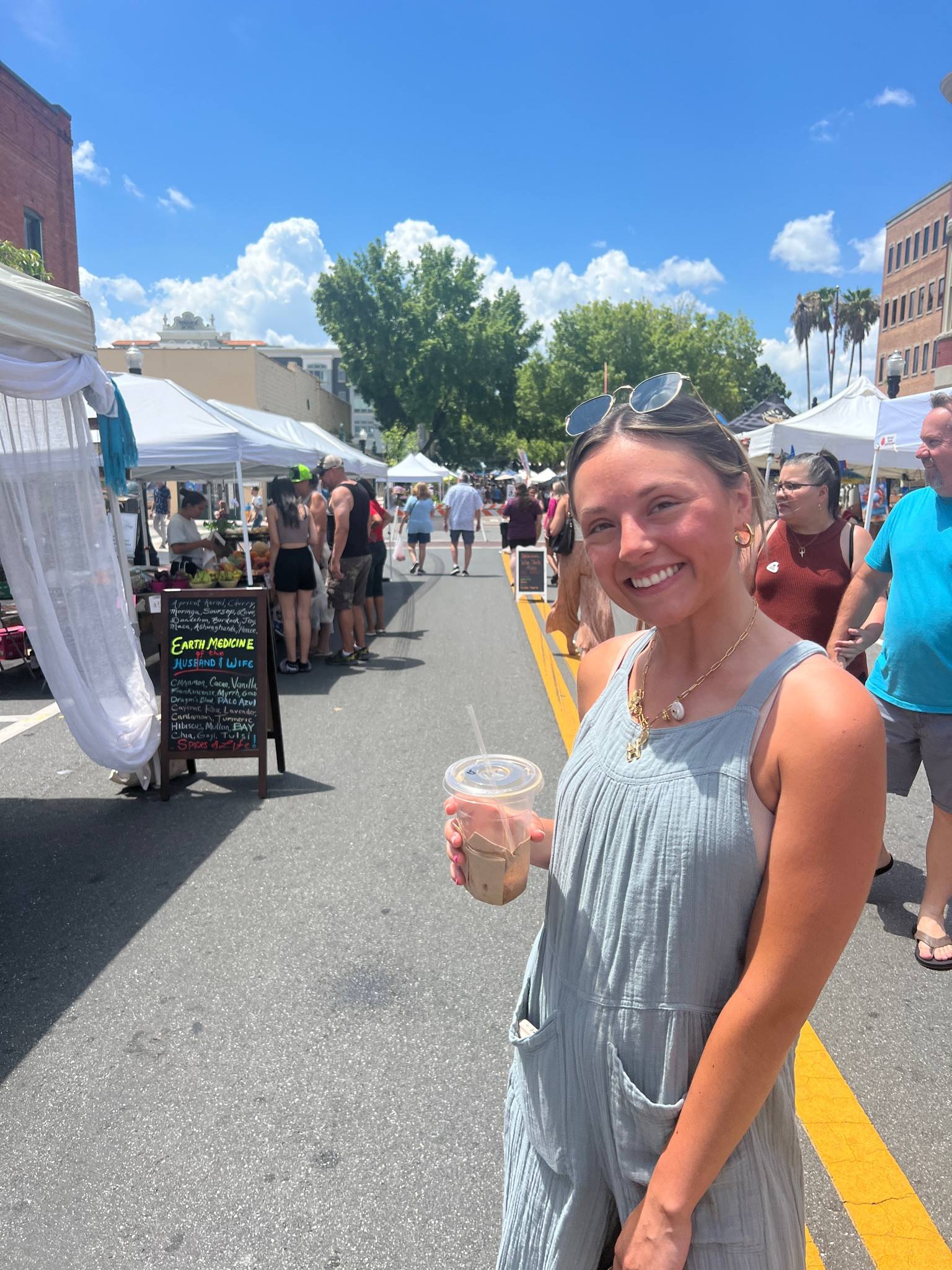got so many compliments at the farmers market on my overalls!!👩🏼‍🌾🍓🧺🥬

#LTKFindsUnder50 #LTKBeauty #LTKStyleTip