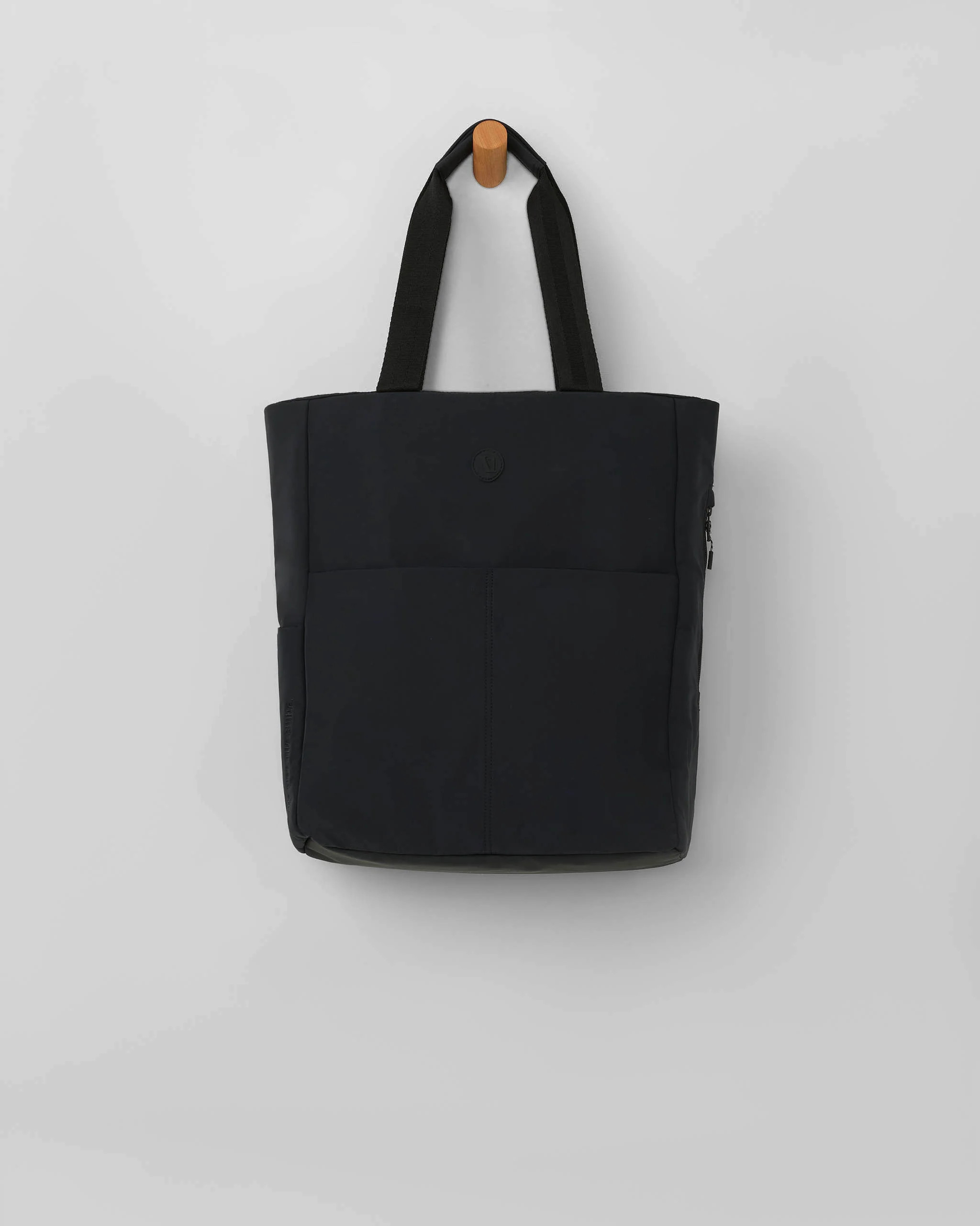 V1 Convertible Tote Bag 2.0 | Black | Vuori | Vuori Clothing (US & Canada)