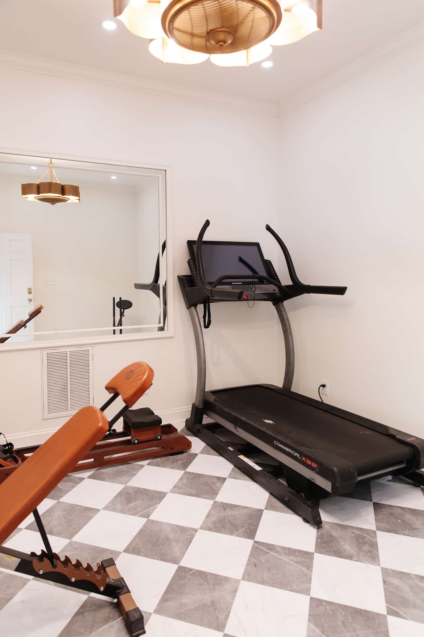 Moody modern traditional home gym 💪🏼

#LTKfitness #LTKhome #LTKstyletip