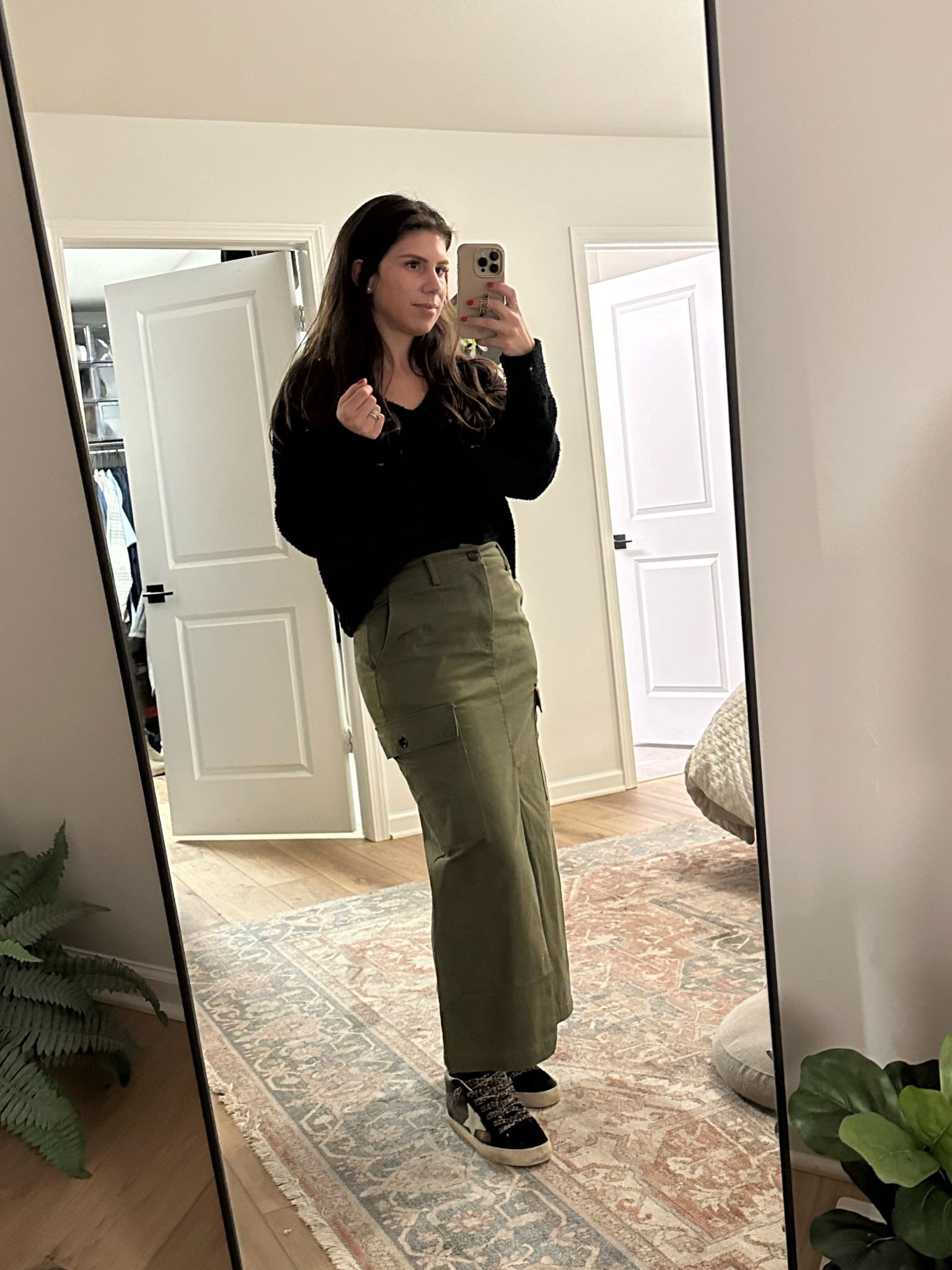 Modest & trendy Jason Wu cargo skirt 

#LTKstyletip #LTKtravel #LTKfindsunder50