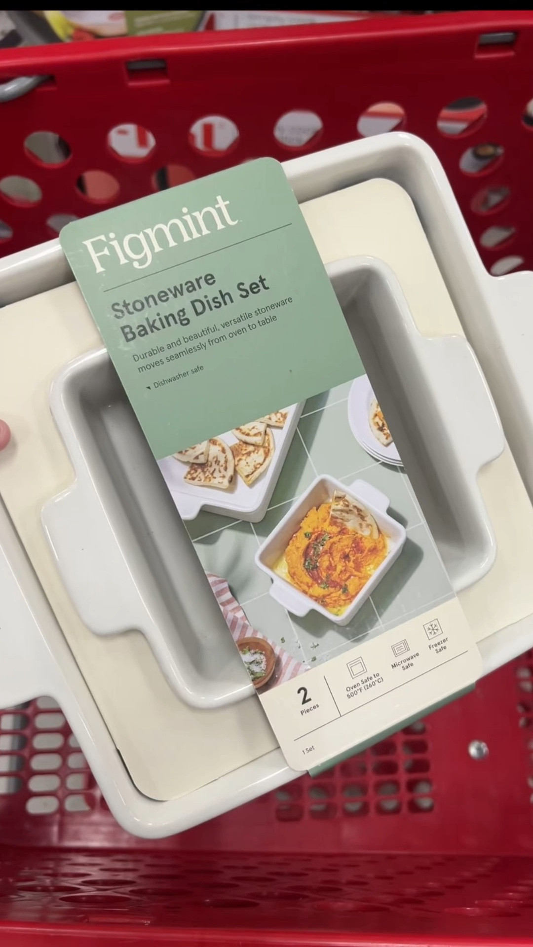 I’ve had my eye on these @Target baking dishes for a while! I have the larger set and love them! They come in a few beautiful colors and sizes. Get them before they’re gone!

#LTKFindsUnder50 #LTKHome #LTKFamily