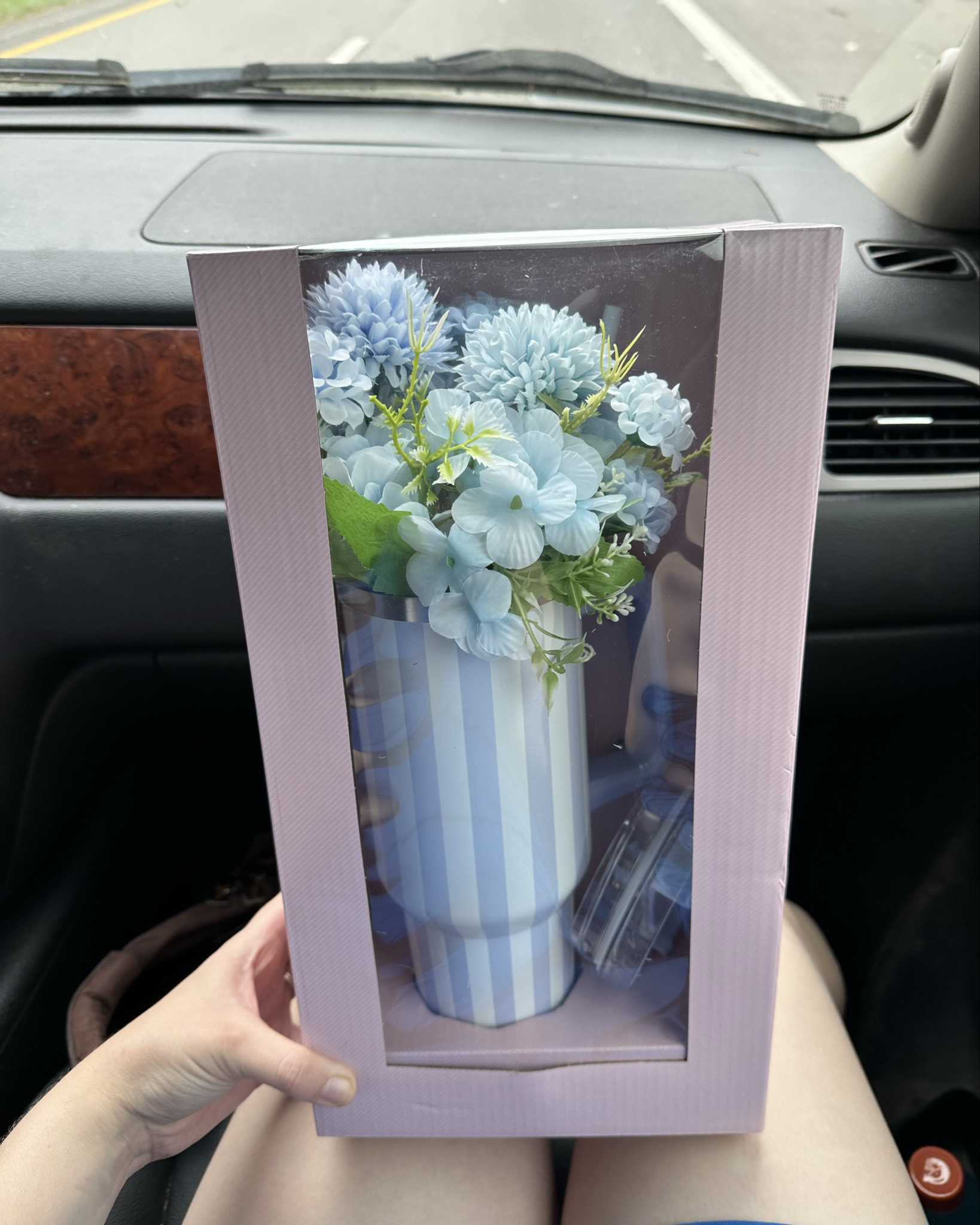 Cutest Mother's Day cups @Walmart Super sad to why I got them but they are so cute, can be added to and the box is perfect to write on as well! 

Mother’s Day gift Obgyn gift Nurse gift Appreciation gift thank you gift Walmart finds 

#LTKMothersDay #LTKBump #LTKBaby