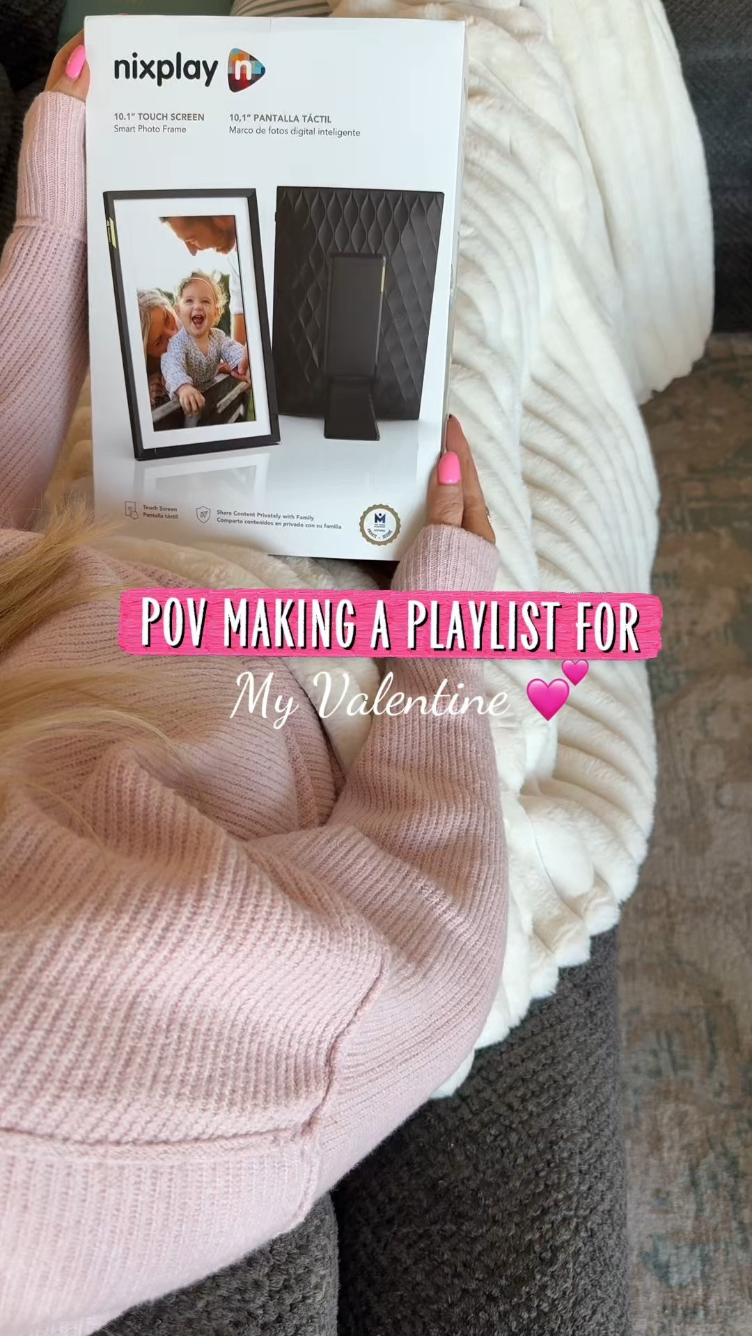 The gift that never gets put in a drawer: a digital picture frame 💗 

#digitalpictureframe #digitalframe #photoframe #pictureframe #giftideas #valentinesgiftideas #valentinesdaygift #giftforhim #giftforher #giftforcouples #anniversarygift #sentimentalgift #thoughtfulgifts #homedecorfinds #cozyhome

#LTKValentine