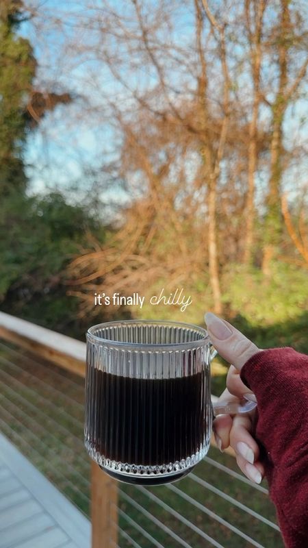 this glass mug >>>> 💙 Crate and Barrel vibes but ~discounted~! 

#glassmug #mugs #holidaymugs #cleangirlaesthetic #coffeemugs #ltkunder25 #ltkdiscount #amazonfinds


#LTKhome #LTKsalealert #LTKHoliday