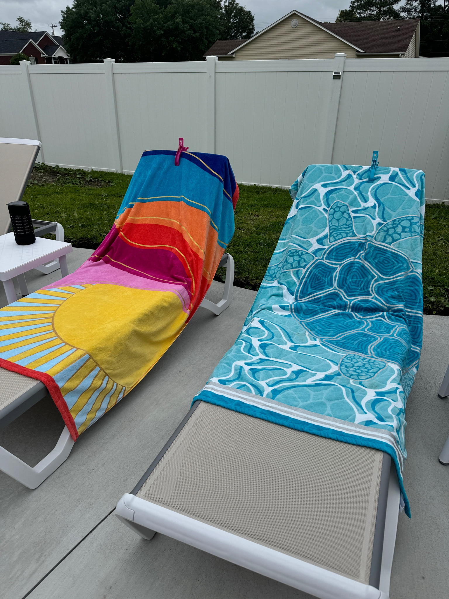 Summer towels 🩵🫧🫶🏼

#LTKFindsUnder50 #LTKSeasonal #LTKHome