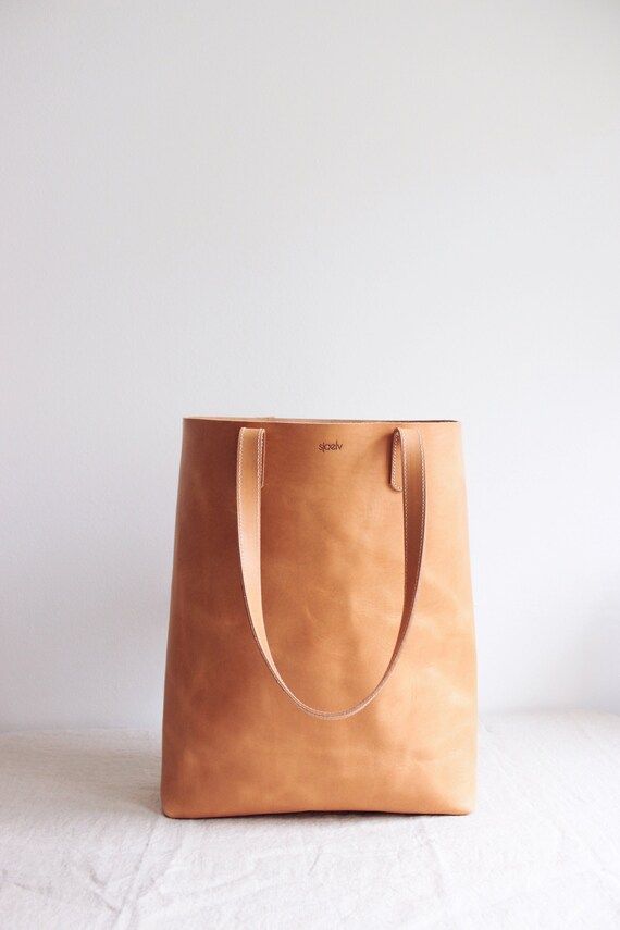 camel brown leather tote // leather tote bag // leather purse // vegetable tanned leather tote //... | Etsy (US)