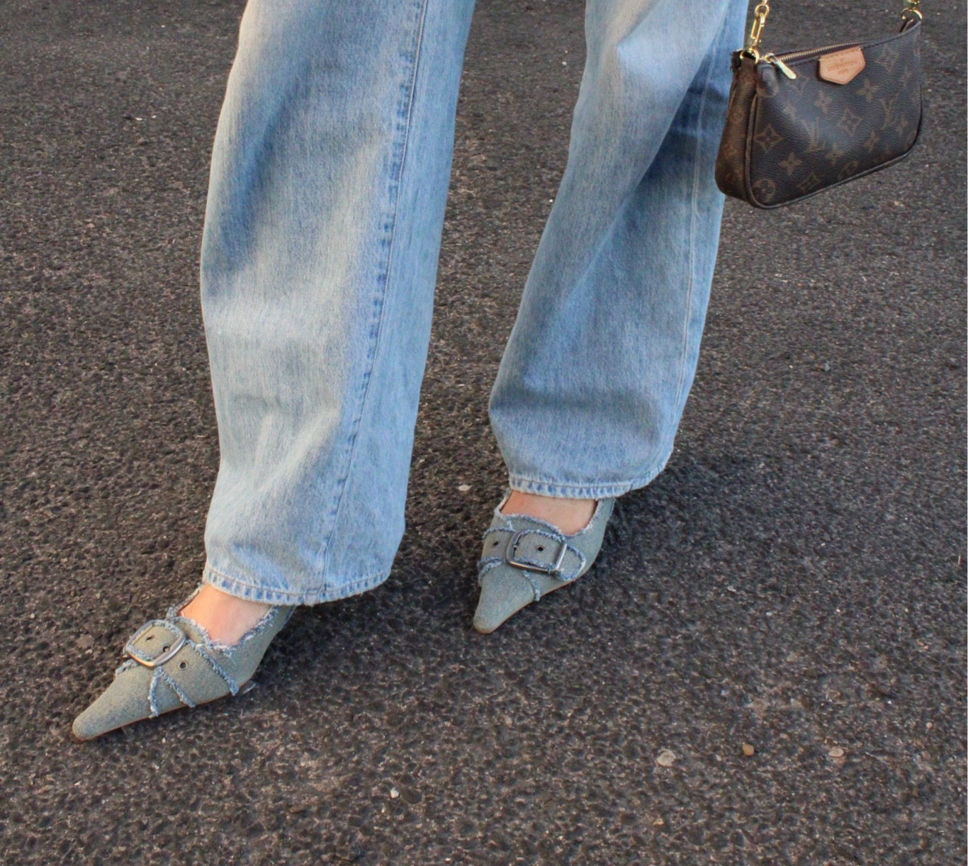 Obsessed with this denim fall kitten heel trend <3 linked 2 similar! one pricey one cheap :) 

#LTKSeasonal #LTKSaleAlert #LTKFallSale