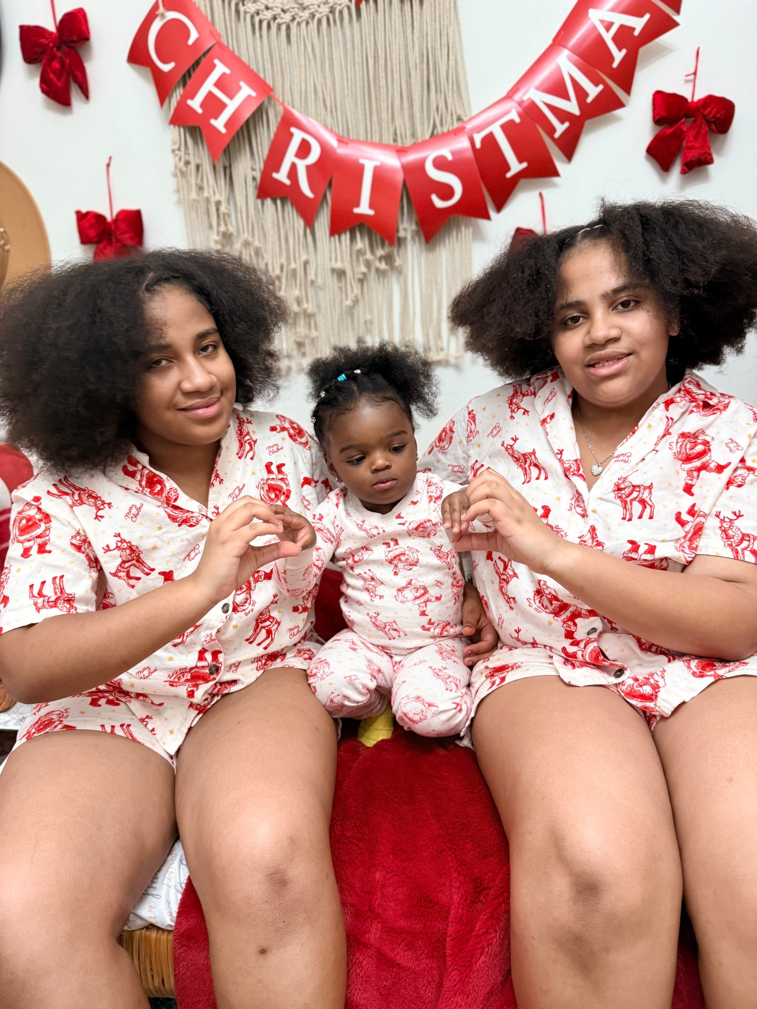 PSA for my last-minute crew 🎄❤️
You can STILL get your Christmas pajamas from Old Navy by the 24th — perfect for Christmas Eve and Christmas morning memories.
I linked all my favorite family PJs on LTK so you can shop now and stay cozy!

#lastminutechristmas #oldnavypajamas #christmaspajamas #familypajamas #matchingpjs #holidaypjs #christmascozy #holidayready #LTKholiday #LTKfamily #LTKfashion #LTKkids #LTKfinds #LTKsale #shoppingfavorites #onlineshopping #christmasshopping #ShoppingWithPriiincesss #Atlantamom #AtlantaCreator #Atlantacontentcreators


#LTKHoliday #LTKKids #LTKSaleAlert