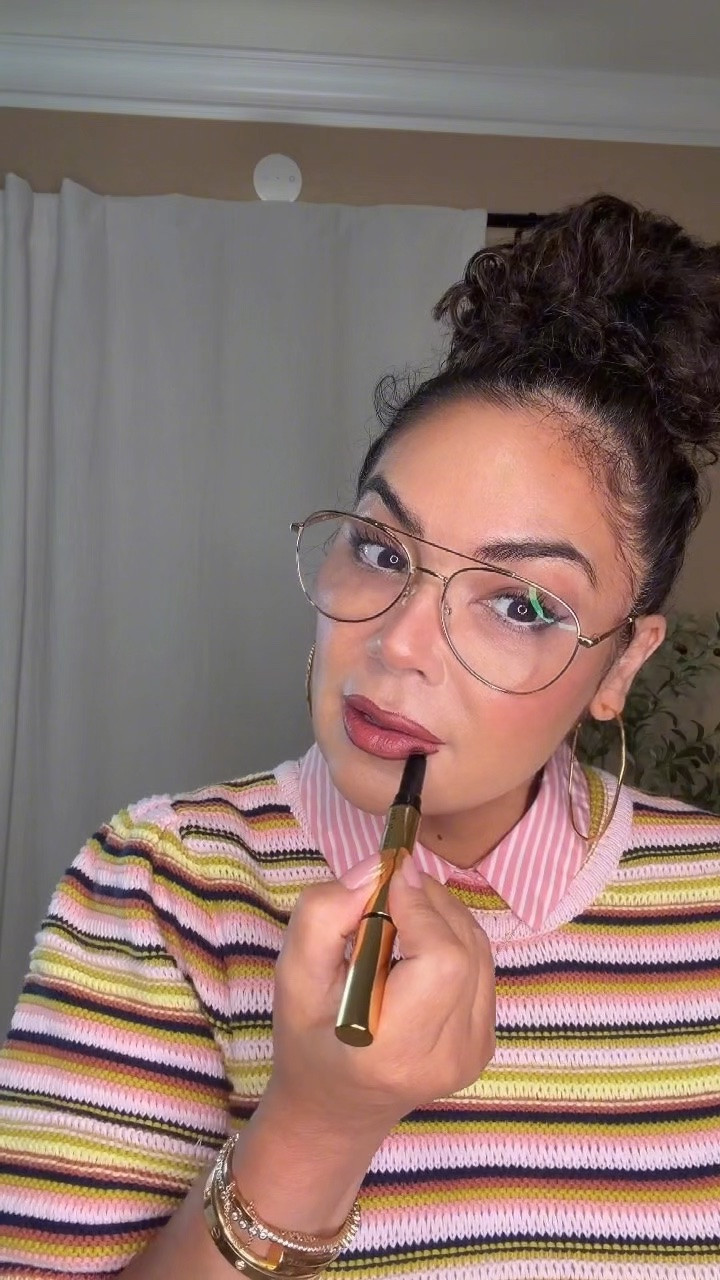 New lip combo on deck and it’s FANTASTIC! The color I’m wearing is Flesh 3. 👄

@Sephora