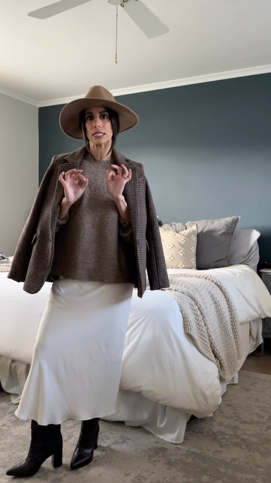 Fall outdoor wine tasting outfit. Montana chic vibe and Ralph Lauren inspired style.

Mom style, fall style, fall outfit, fall outfit idea, fall outfits, wine tasting outfit idea, aspen outfit, monatana outfit, Jackson whole outfit, winter style, Thanksgiving outfitt, Zsupply skirt, Abercrombie jacket, Abercrombie blazer, free people hat, wide brim hat, Schutz boots, rancher hatt

#LTKTall #LTKPetite #LTKHoliday