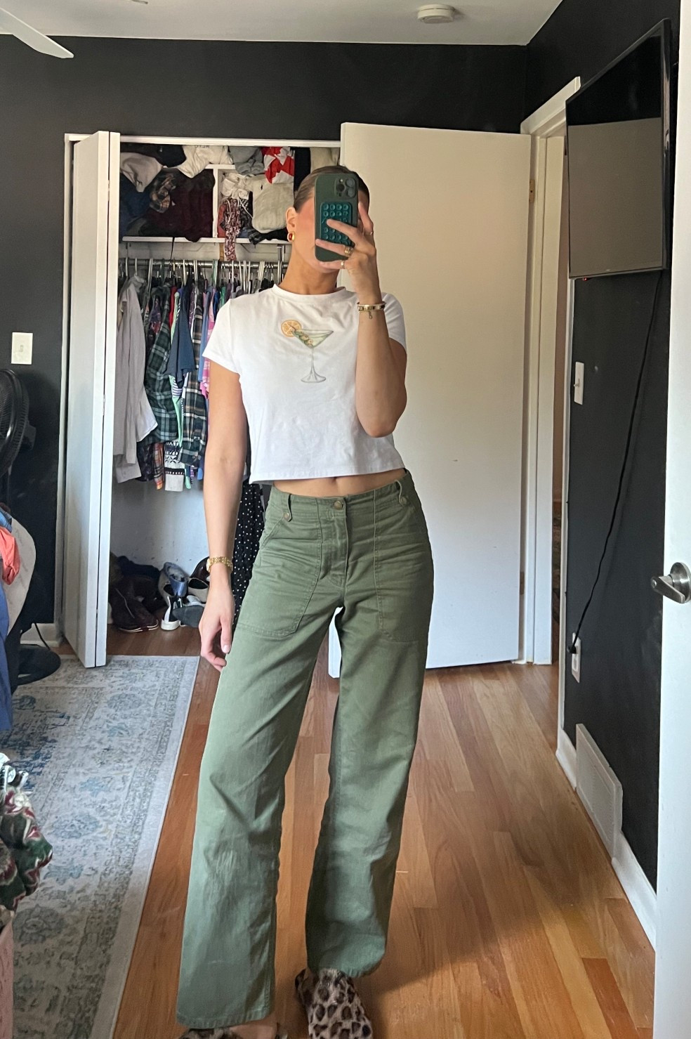 Can’t stop wearing these pants 

#LTKStyleTip #LTKSeasonal #LTKSaleAlert