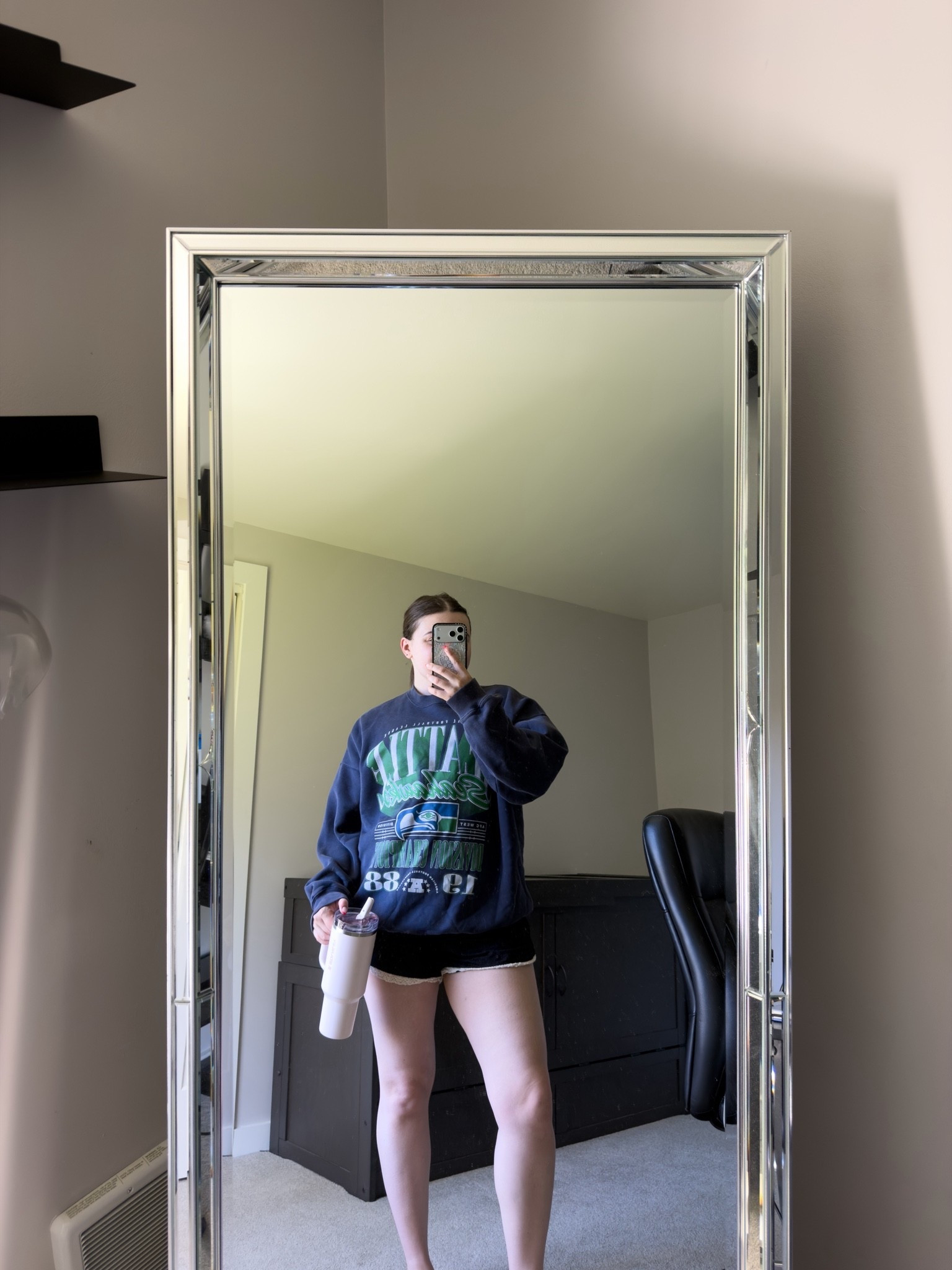 Comfy workout fit! I love a good cozy sweatshirt 🤭

I’m wearing a men’s XL sweatshirt and size L shorts

#LTKootd #LTKfitnessgoals #LTKMidsize