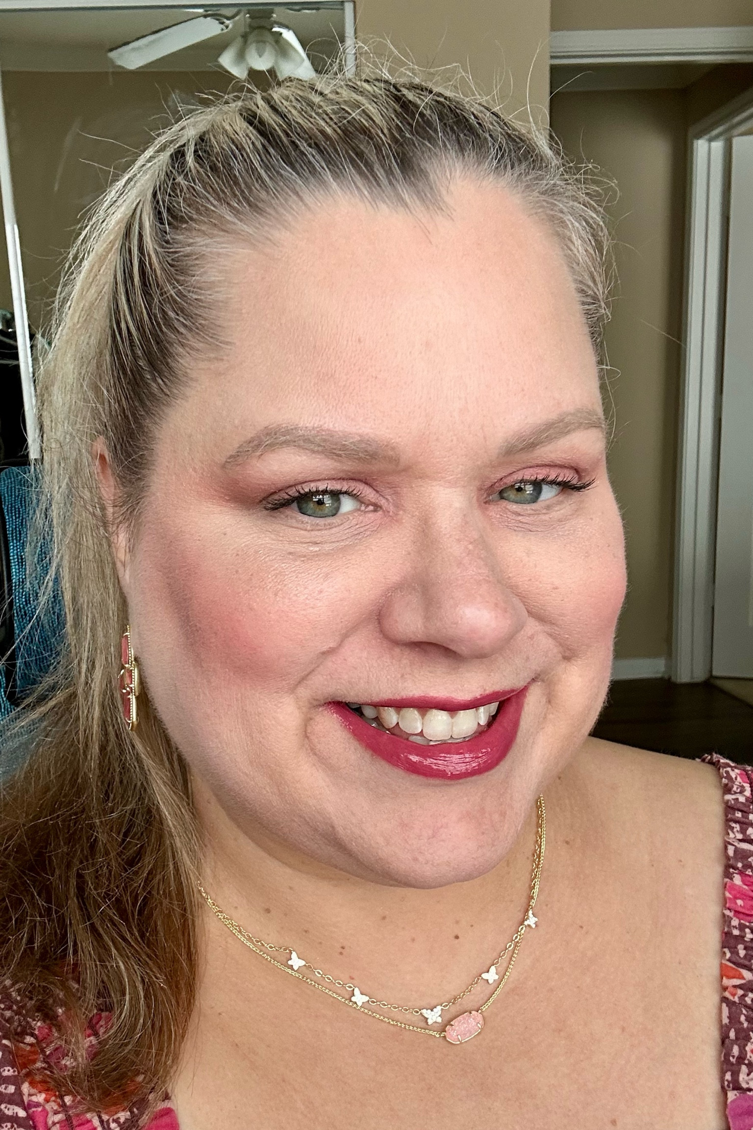 Wearing a couple of my new @kendrascott faves from Miss Dolly herself! 🙌🏻
I think these would be perfect for a Valentines Day present too! (My exact necklace is sold out so I linked some of my other faves. Earrings are still available!)

#kendrascott #valentinesdaygift #valentinesdaygifts #kendrascottjewelry

#LTKGiftGuide #LTKPlusSize #LTKSeasonal