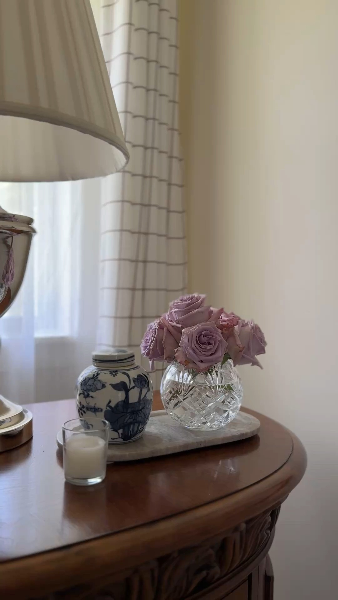 Beautiful crystal rose bowls for smaller arrangements. Perfect for your nightstand, bathroom or accent table.

Collected Home. Flower Vase. Crystal Rose Bowl. Flower Arrangement. Flower Vessel. Vintage Finds. Classic Interior. Lavender Rose Home.

#LTKHome