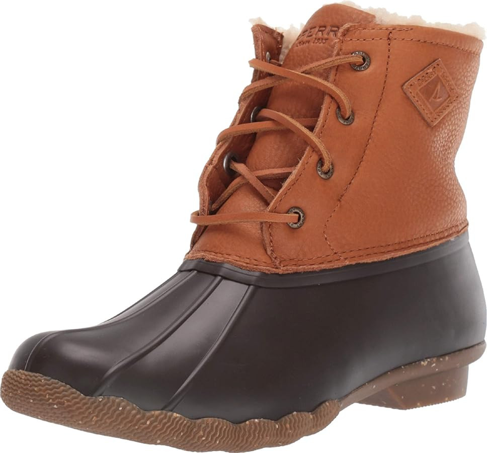 Sperry Women's Saltwater Winter Lux Boots | Amazon (US)