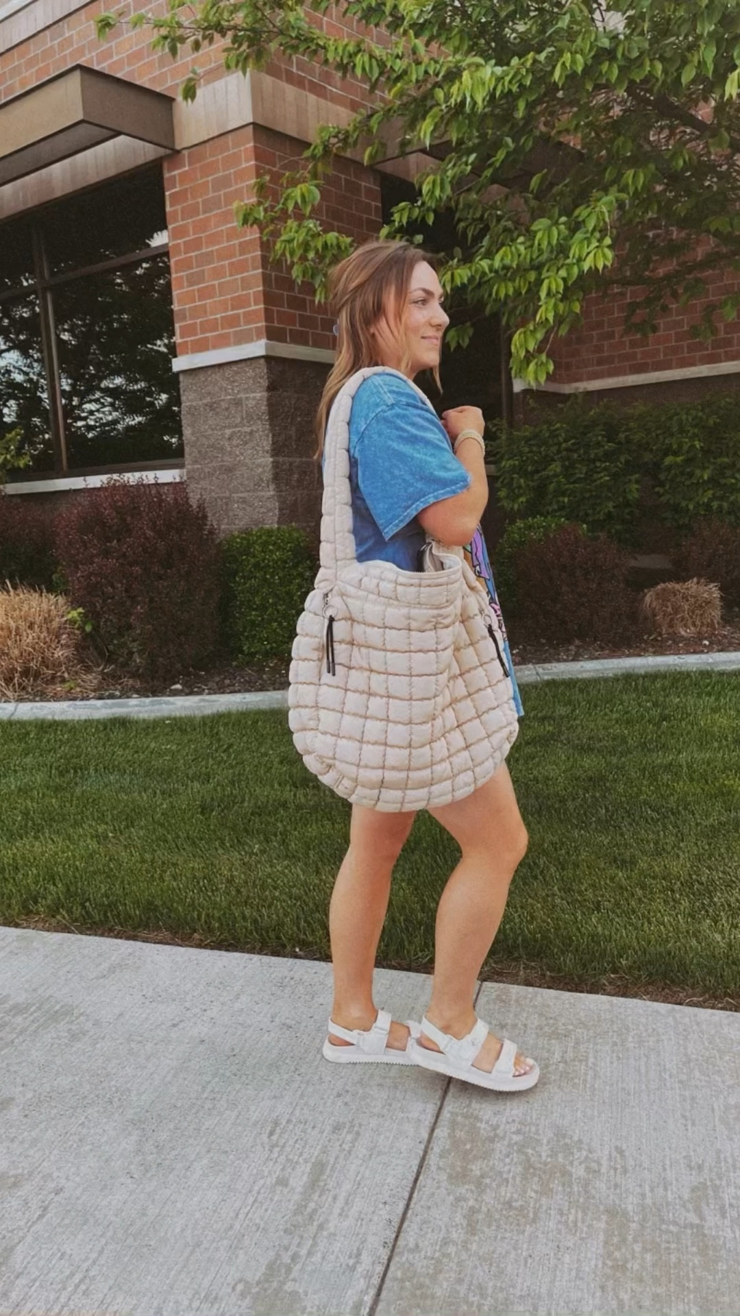 Target finds
Oversized graphic tee
Free people puffer bag
Summer midsize 

#LTKshoecrush #LTKstyletip #LTKunder100